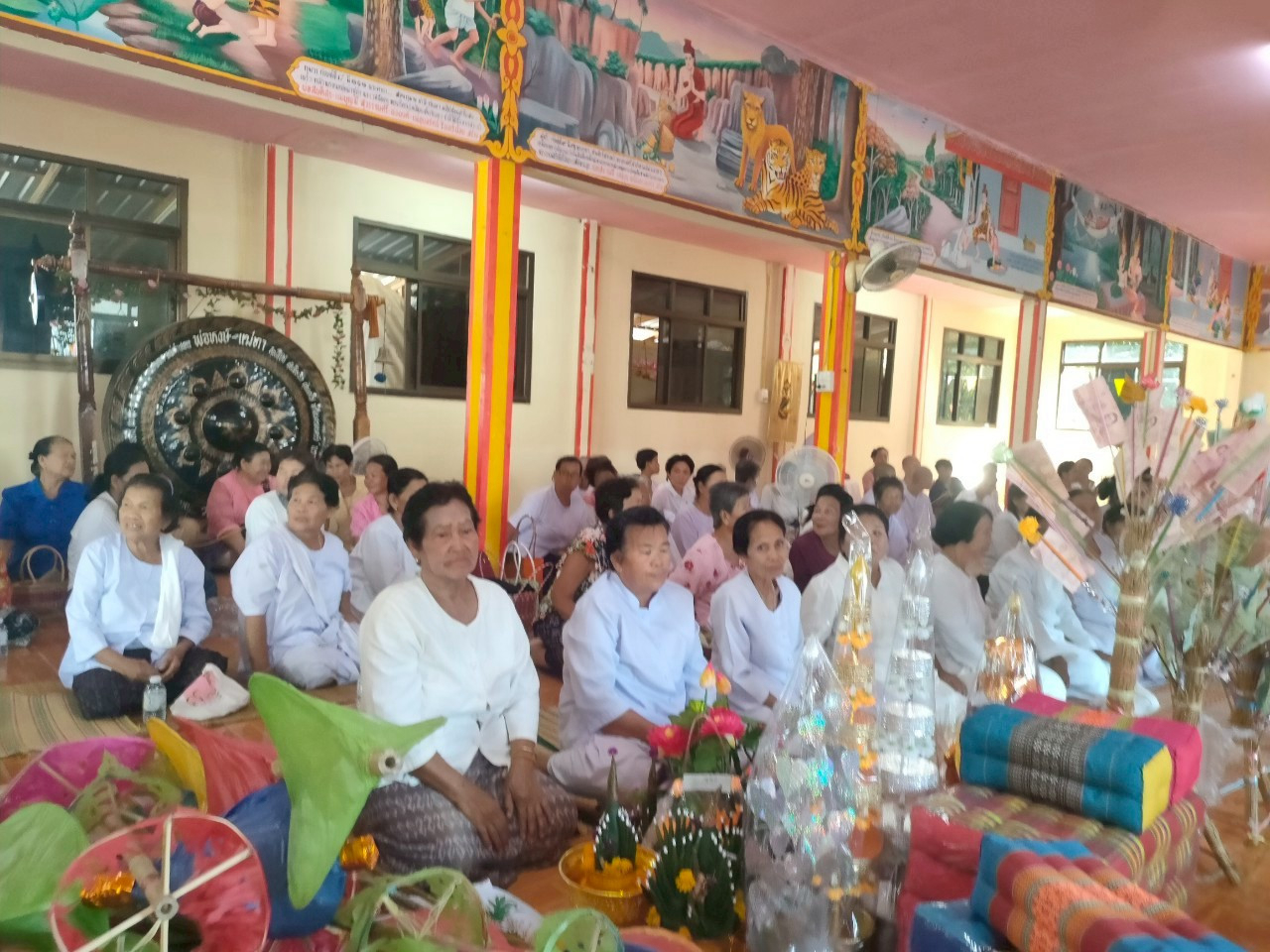 ภาพร่วมพิธีกรรมวัดชัยมงคล