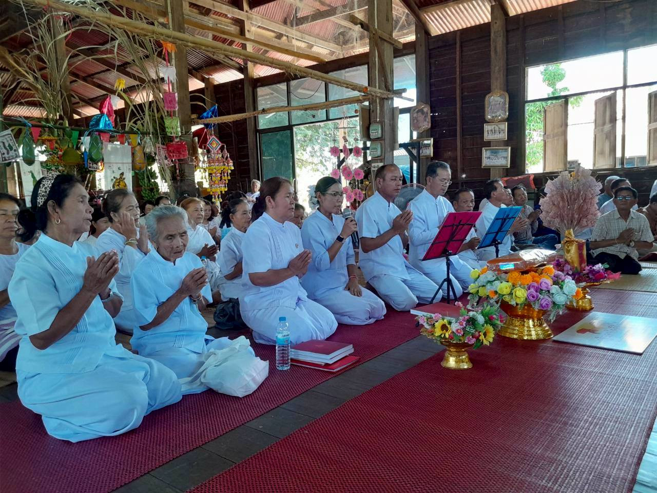 ภาพร่วมพิธีกรรมวัดศรีชมชื่น