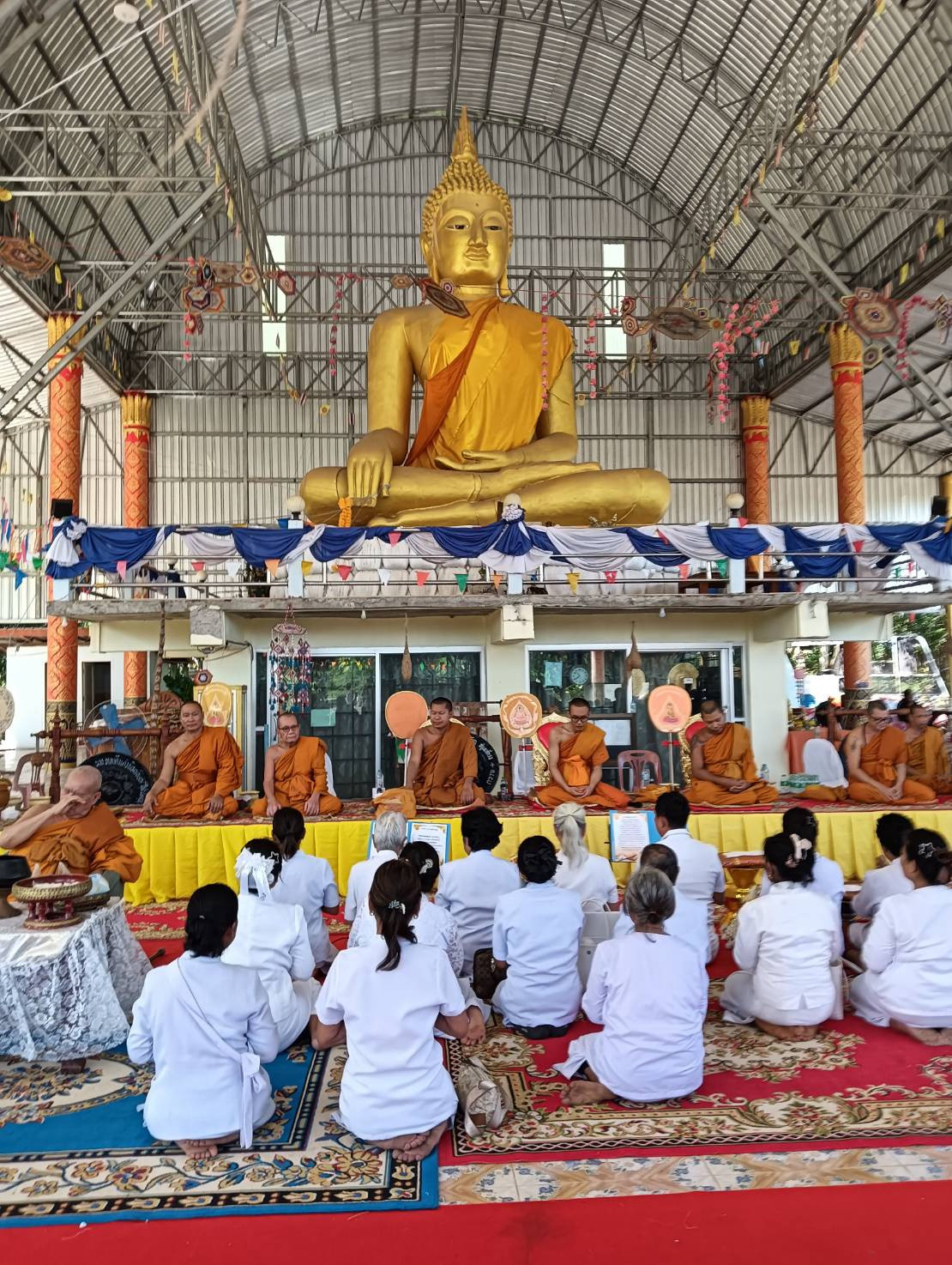 ภาพร่วมพิธีกรรมวัดศิริธรรมพัฒนา