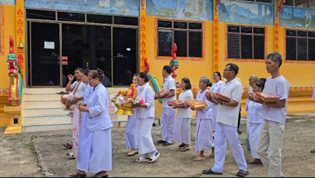 ภาพร่วมขบวนกฐินวัดสว่างศรีวิลัย