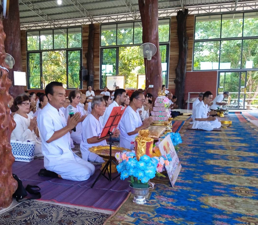 ภาพร่วมพิธีกรรมวัดป่าโนนแดงโสภาวนาราม