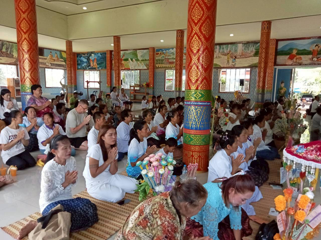 ภาพร่วมพิธีกรรมวัดประชามงคล