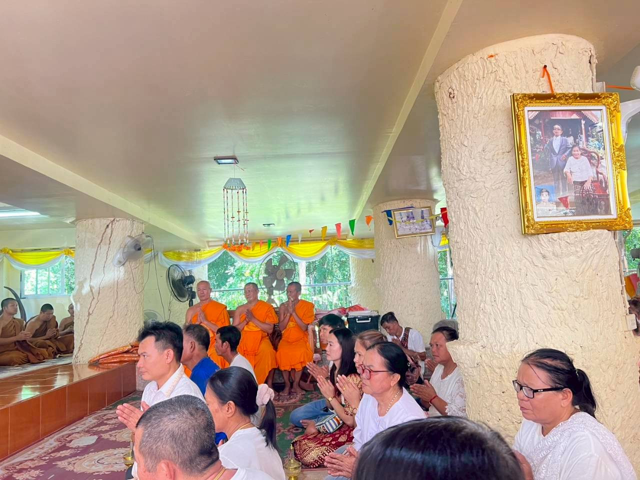 ภาพร่วมพิธีกรรมวัดป่าคำไก่แก้ว