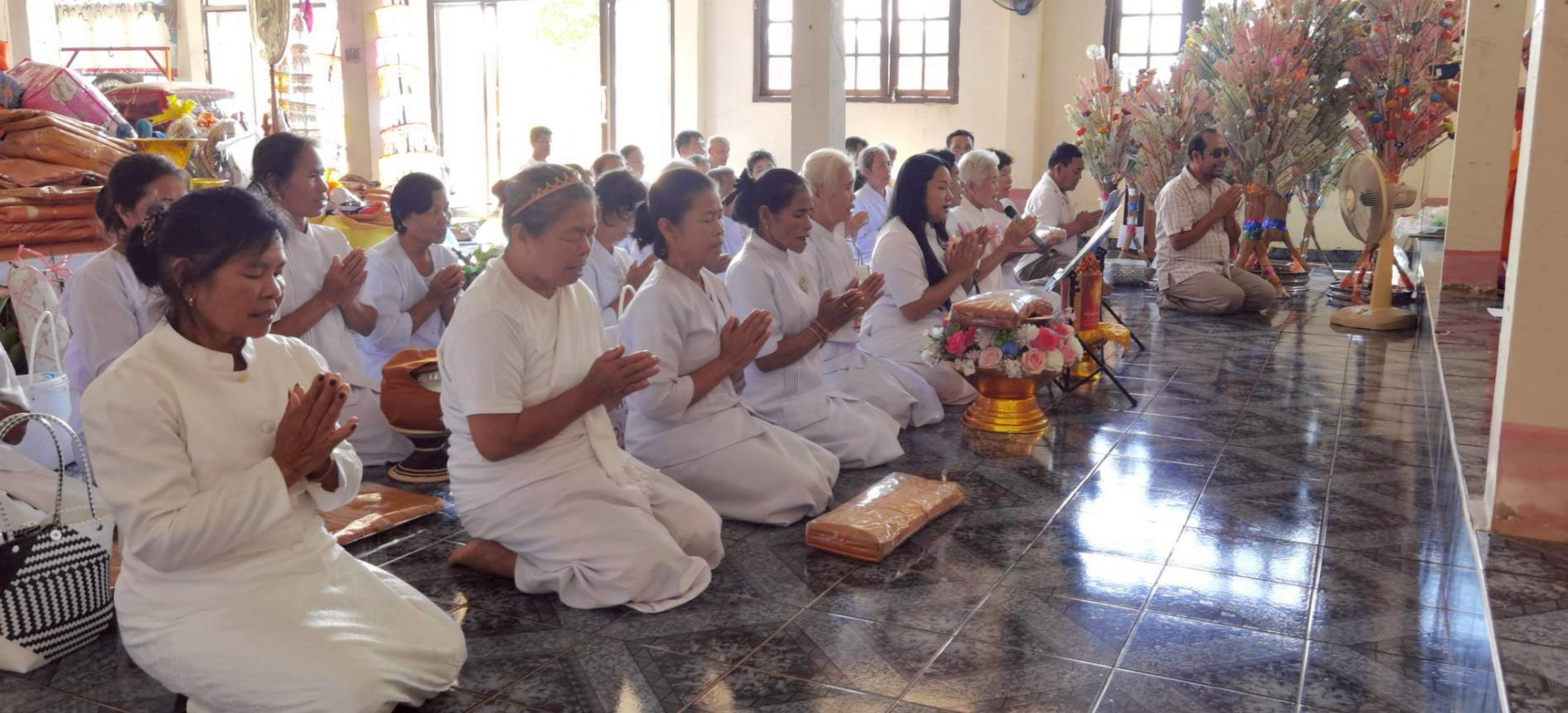 ภาพร่วมพิธีกรรมวัดสัมพันธวงศ์