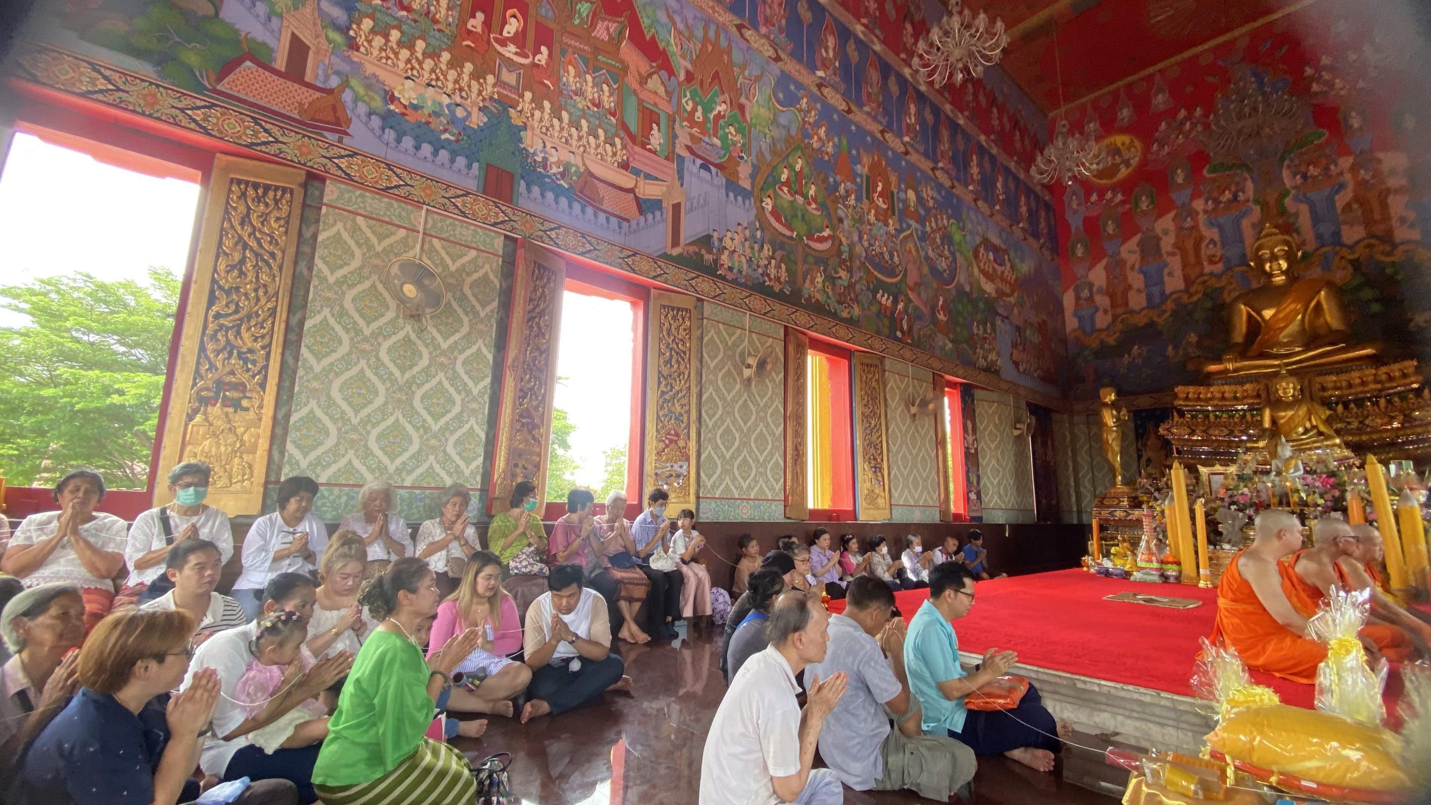 ภาพร่วมพิธีกรรมวัดสะพาน