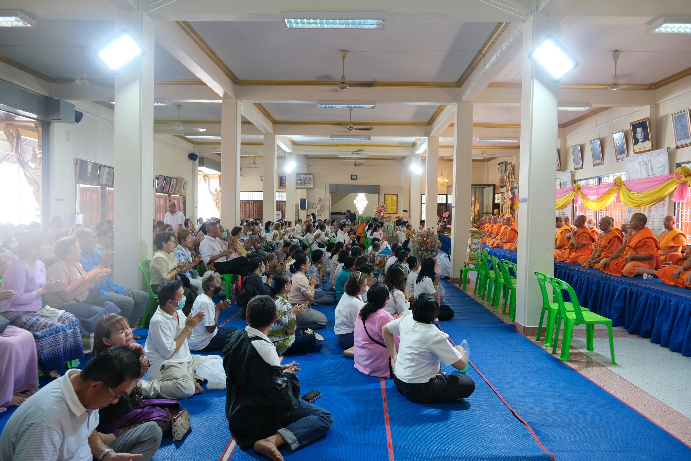 ภาพร่วมพิธีกรรมวัดกก