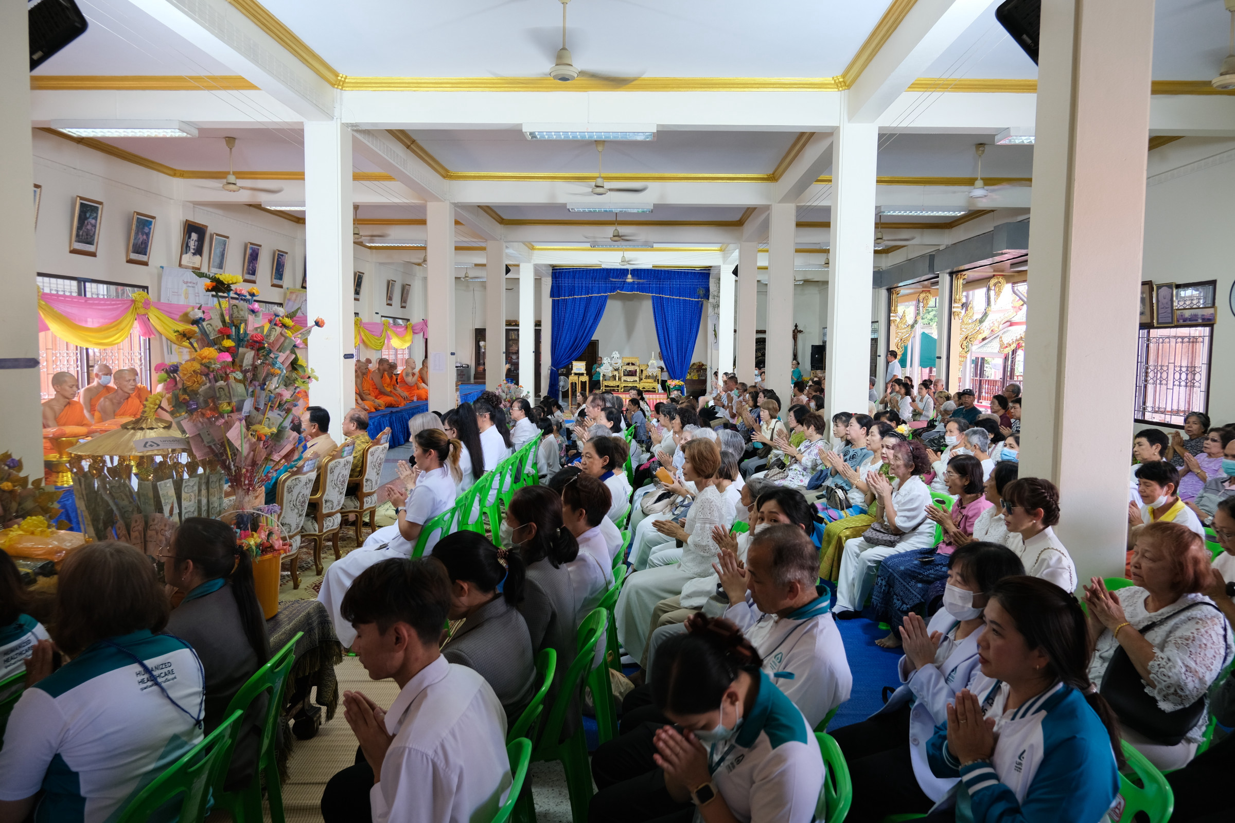 ภาพร่วมพิธีกรรมวัดกก