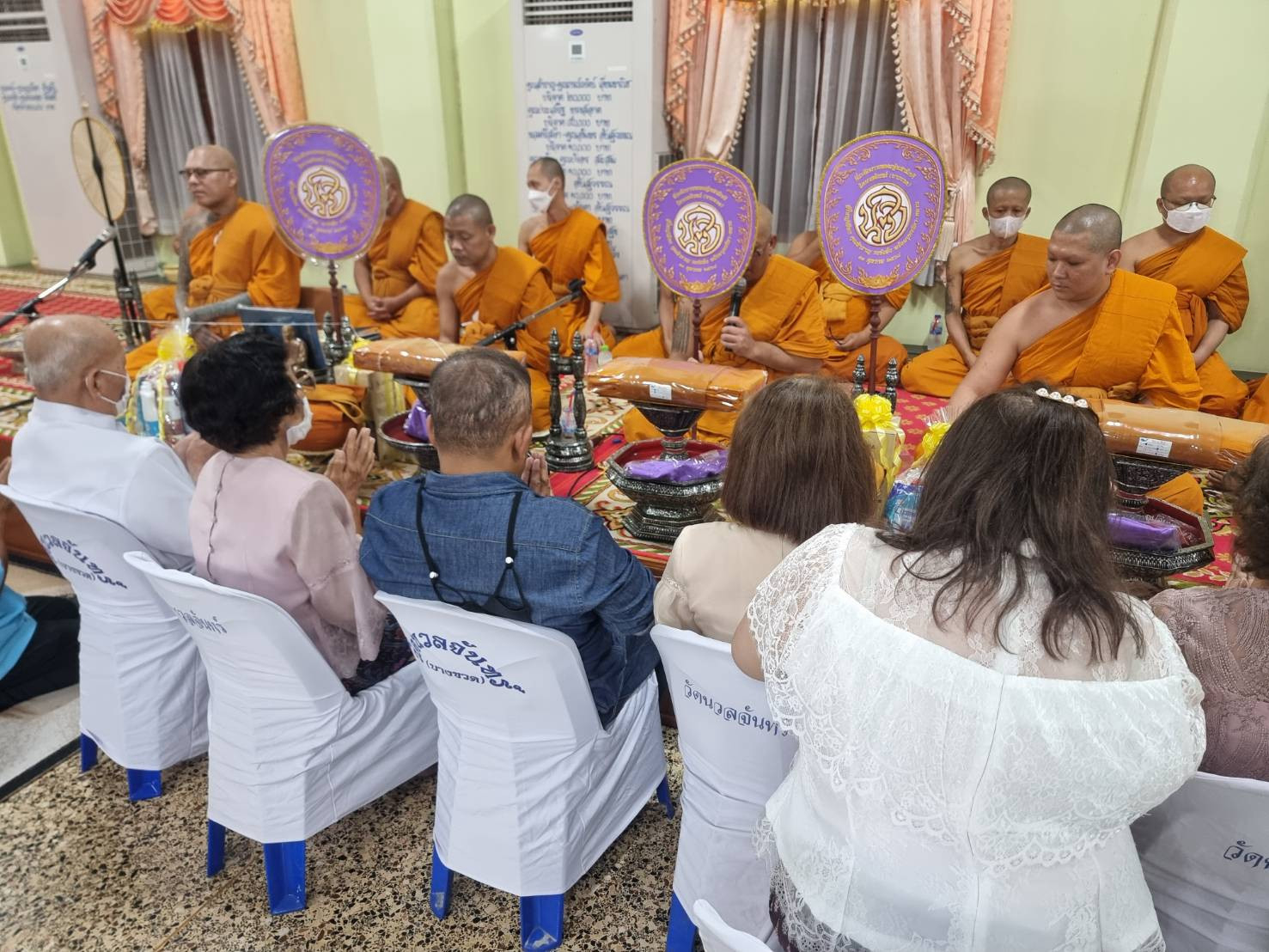 ภาพร่วมพิธีกรรมวัดนวลจันทร์