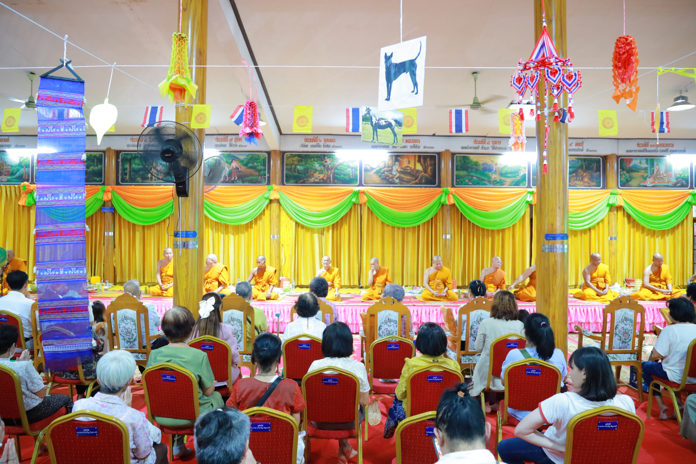 ภาพร่วมพิธีกรรมวัดเจริญธรรมาราม