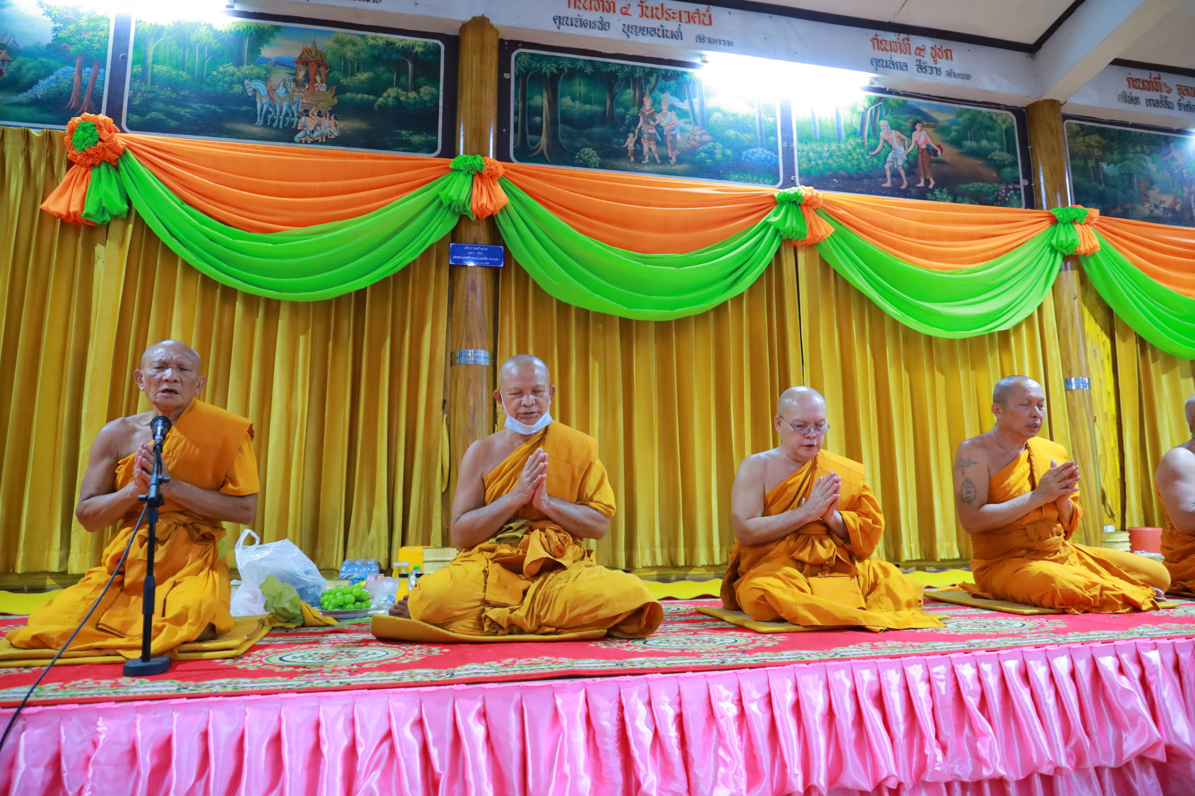 ภาพร่วมพิธีกรรมวัดเจริญธรรมาราม
