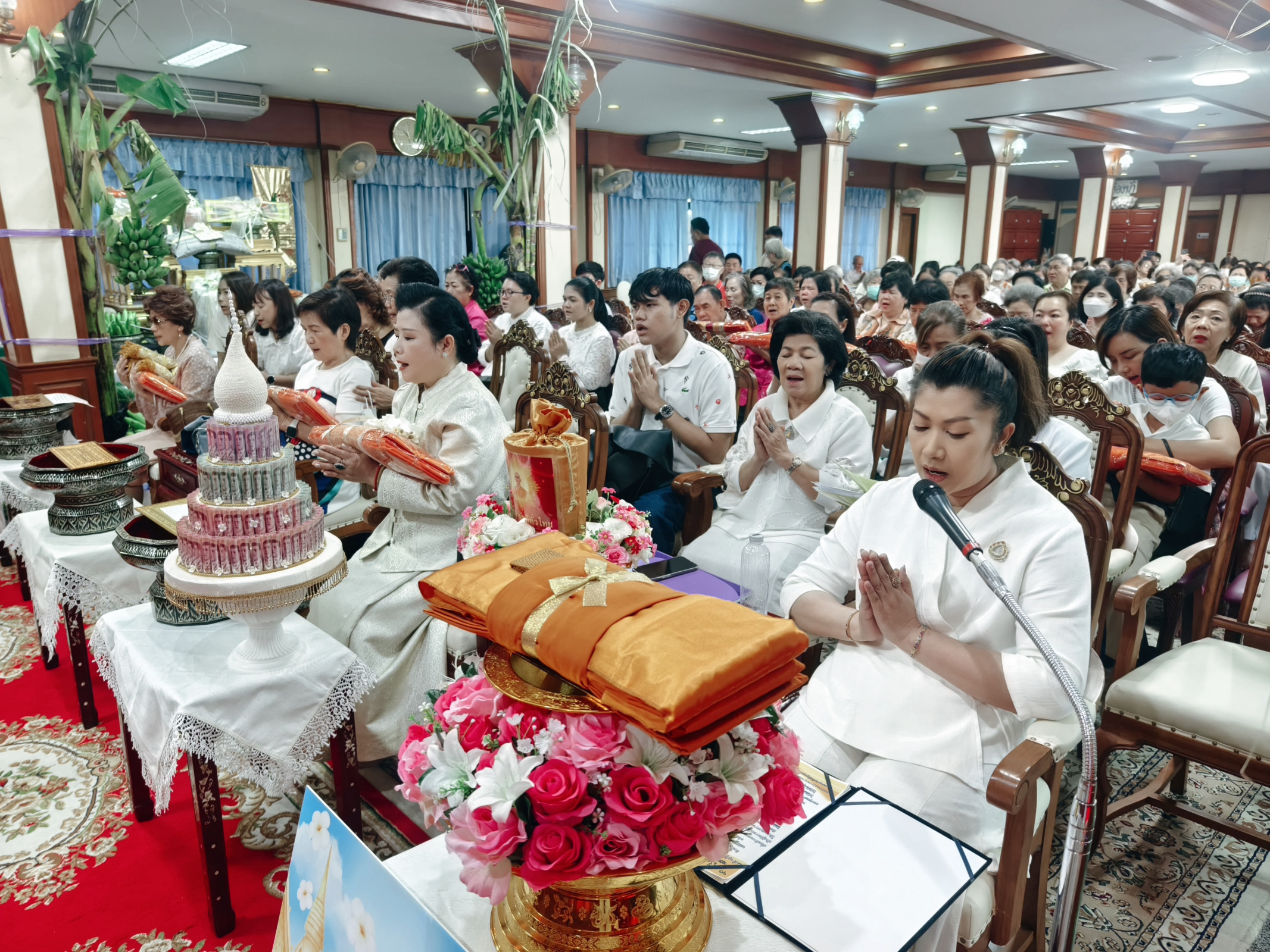 ภาพร่วมขบวนกฐินวัดสุวรรณ