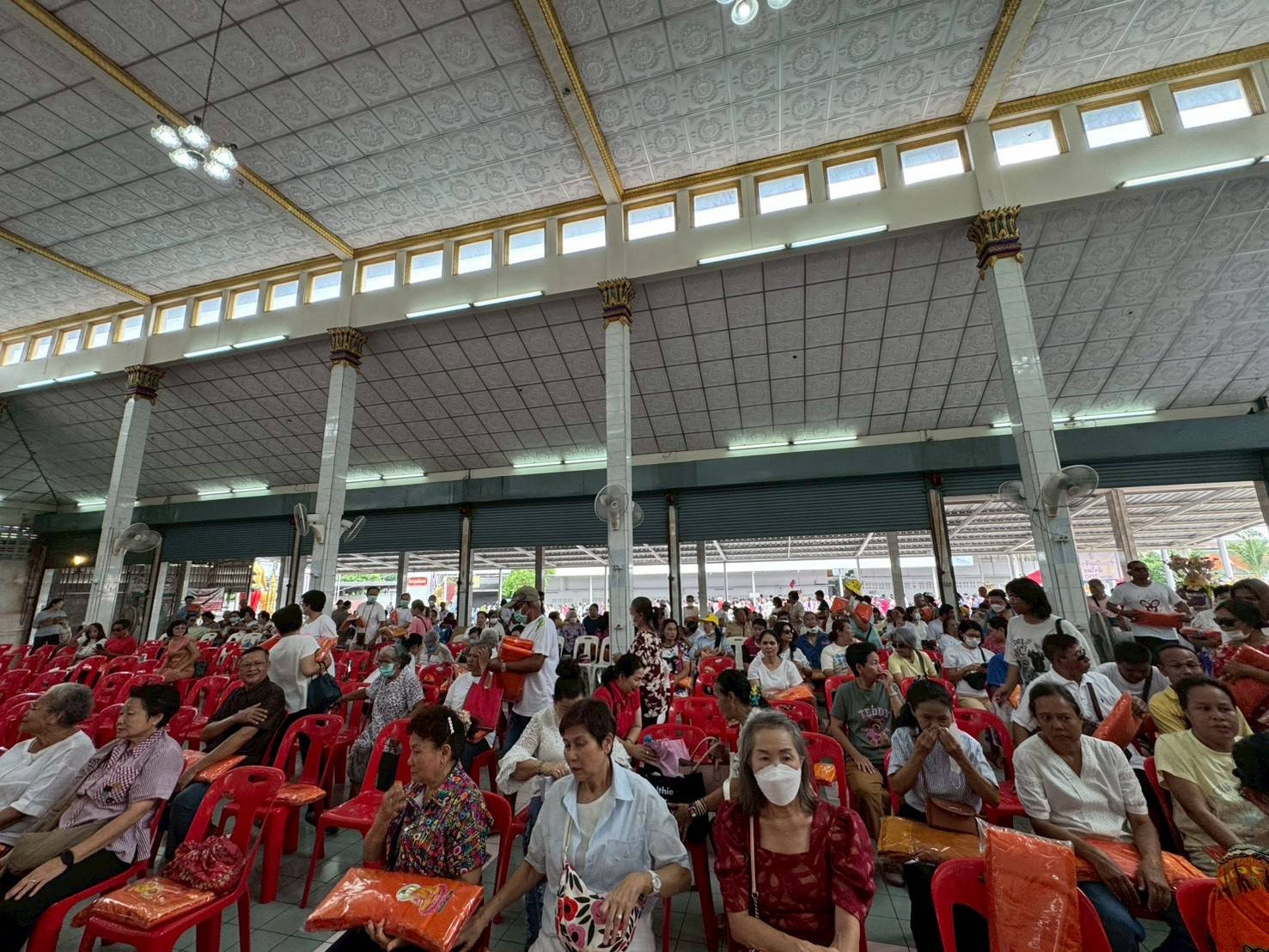 ภาพร่วมพิธีกรรมวัดบางขุนเทียนนอก