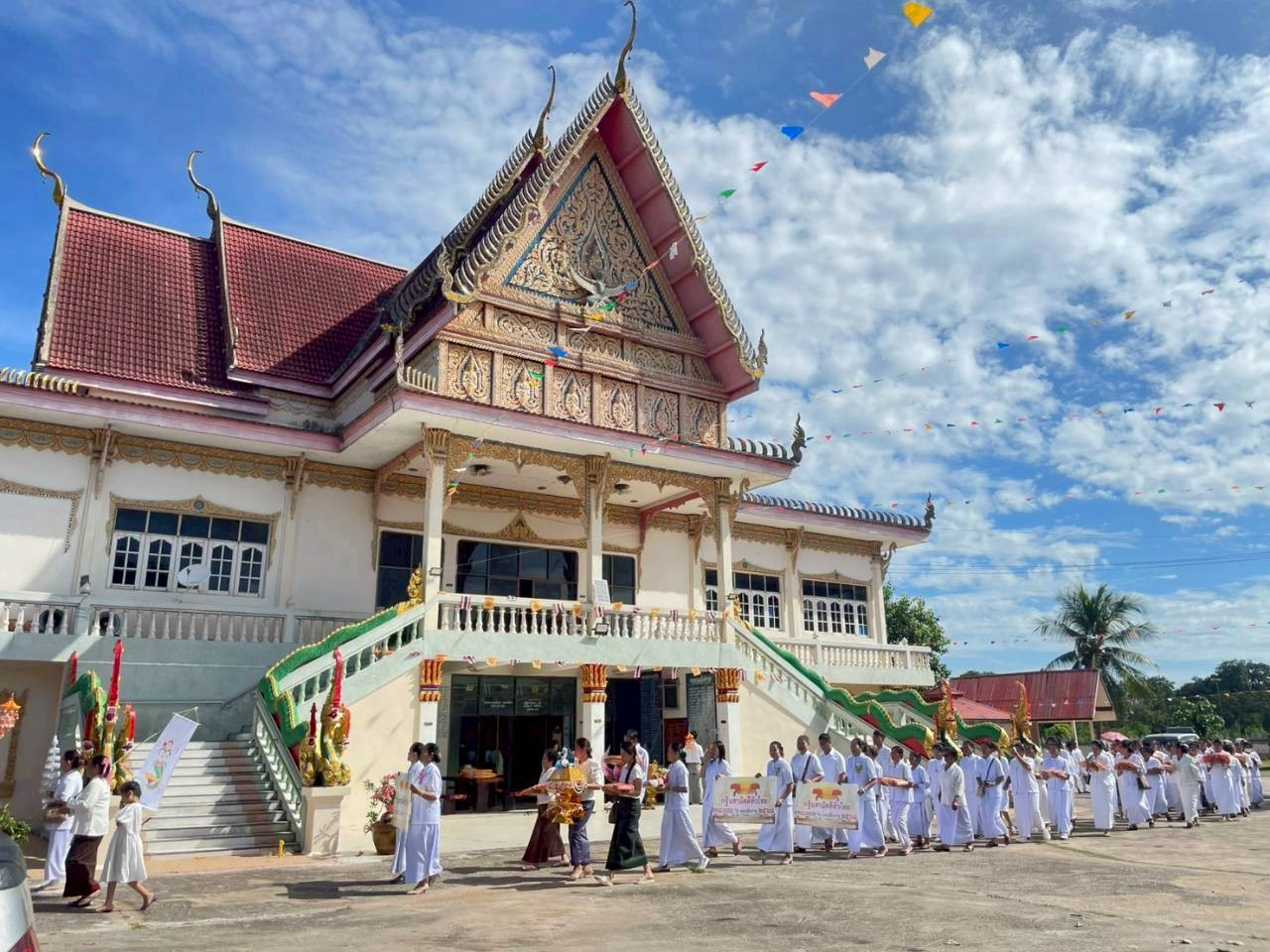 ภาพร่วมขบวนกฐินวัดสุทธรังสิทธิ์