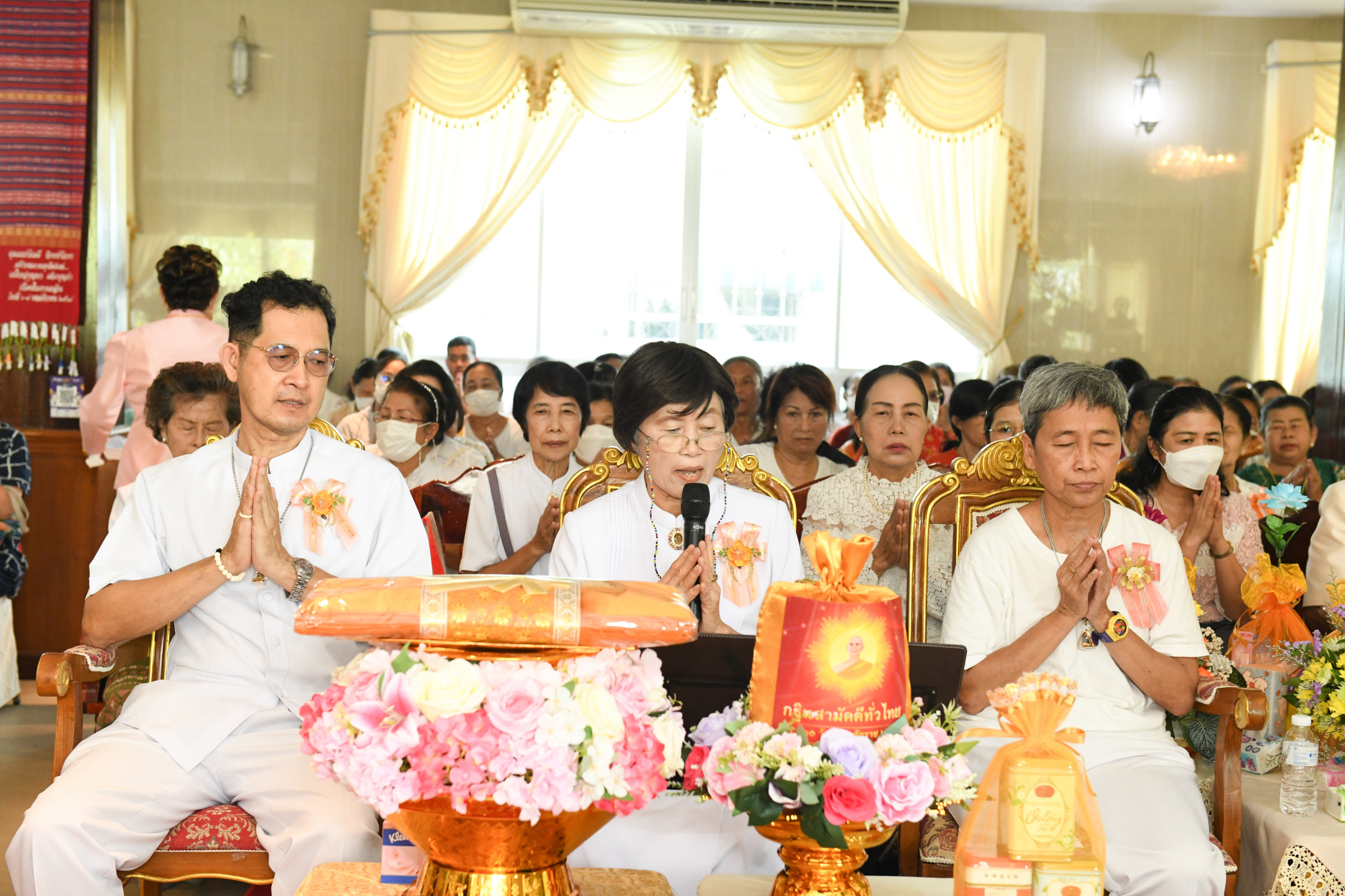 ภาพร่วมพิธีกรรมวัดประดู่ธรรมาธิปัตย์