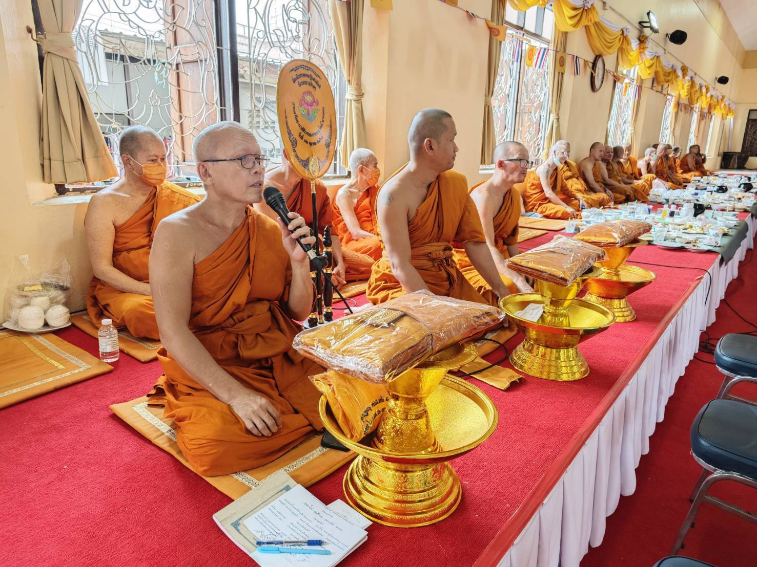 ภาพร่วมพิธีกรรมวัดรวกบางบำหรุ