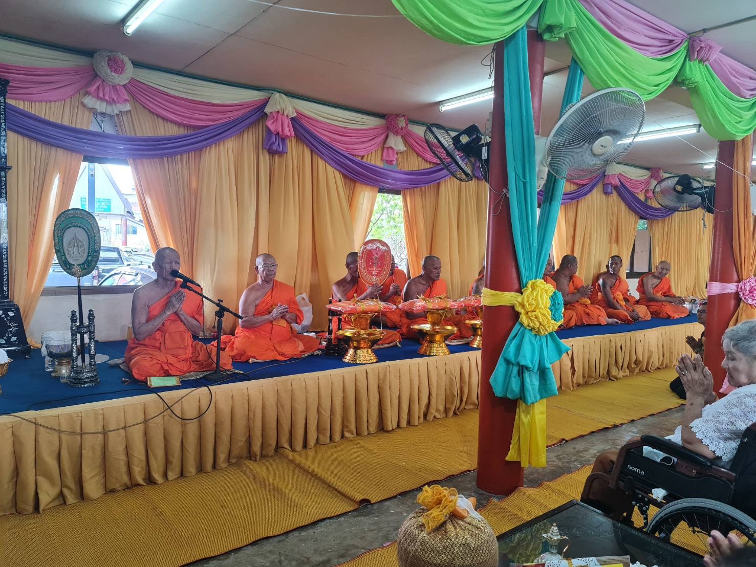 ภาพร่วมพิธีกรรมวัดประชาบำรุง