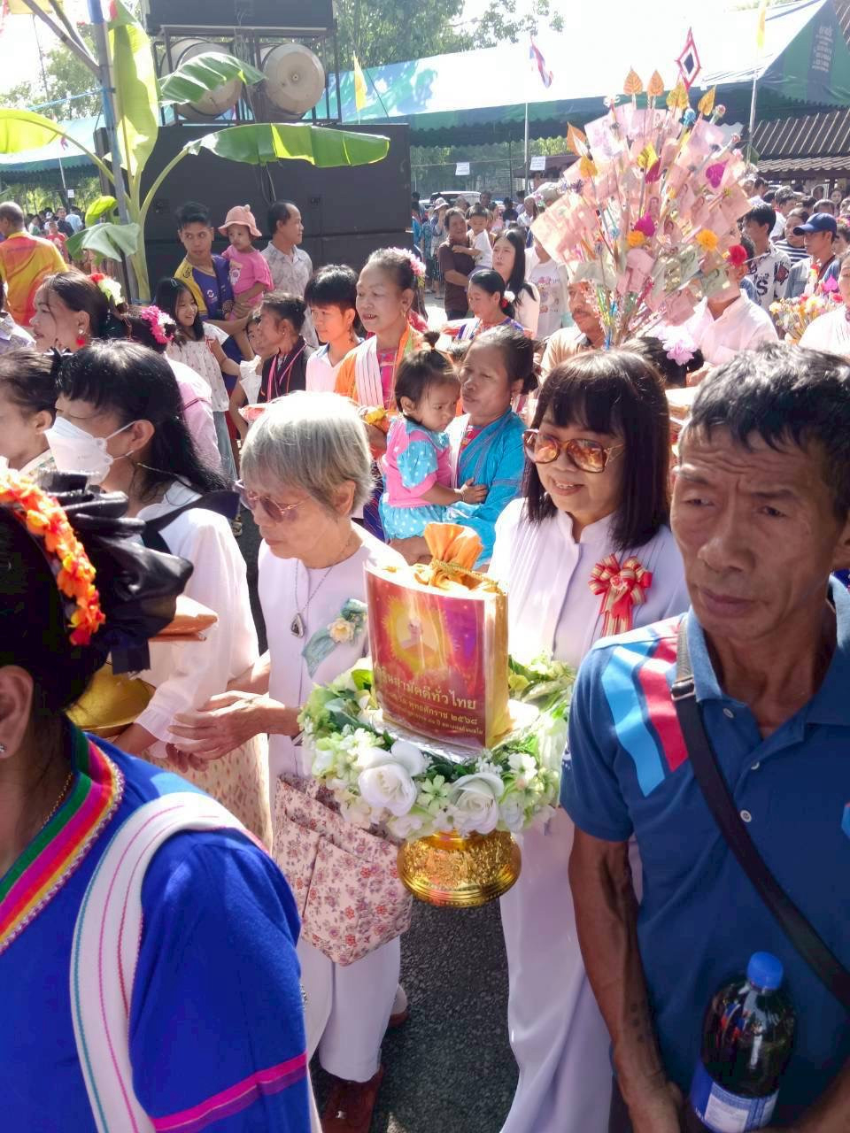 ภาพร่วมพิธีกรรมวัดหลักสาม