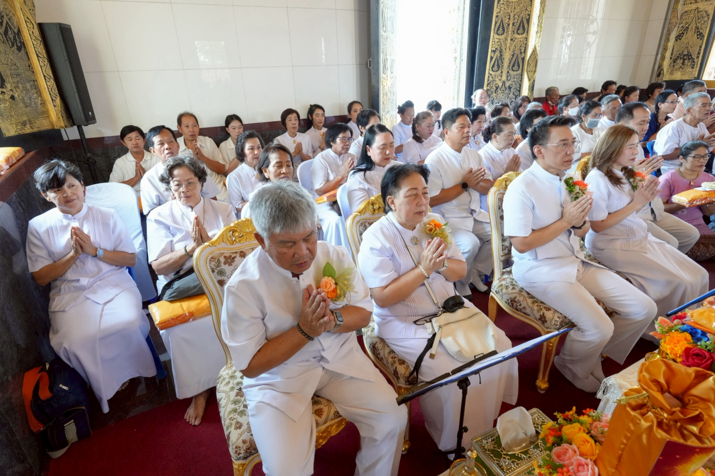 ภาพร่วมพิธีกรรมวัดม่วง