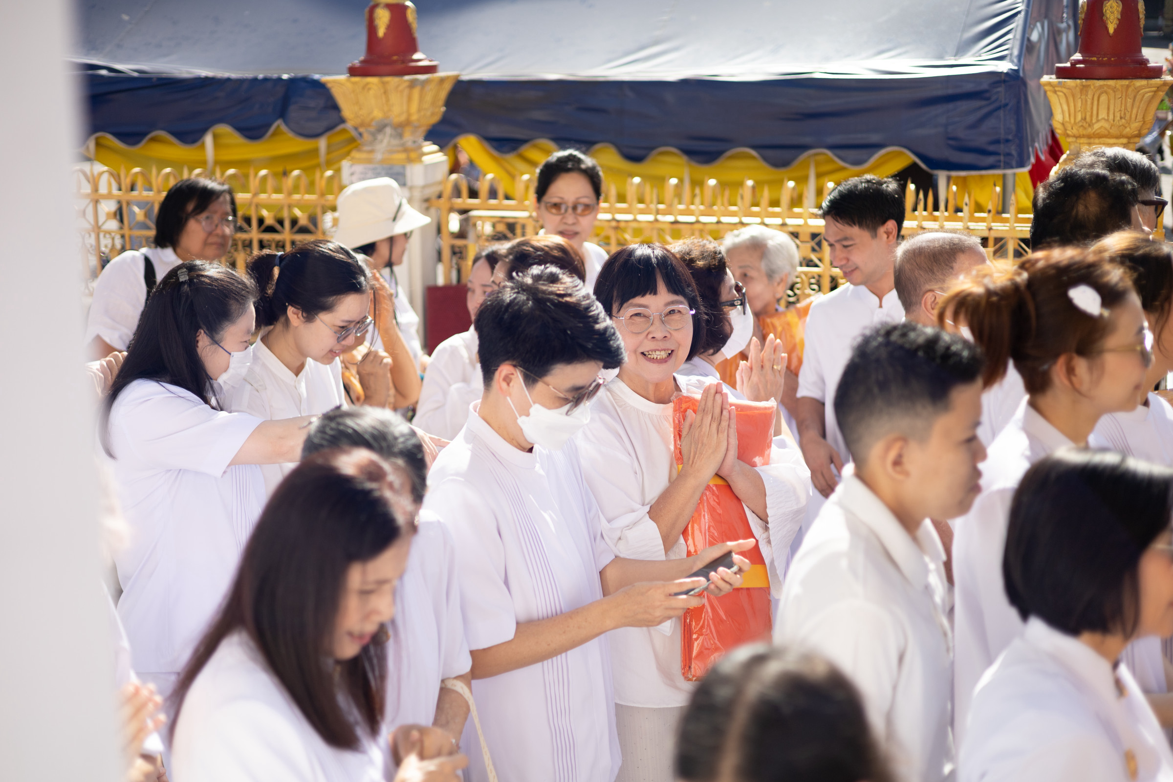 ภาพร่วมพิธีกรรมวัดภาณุรังษี