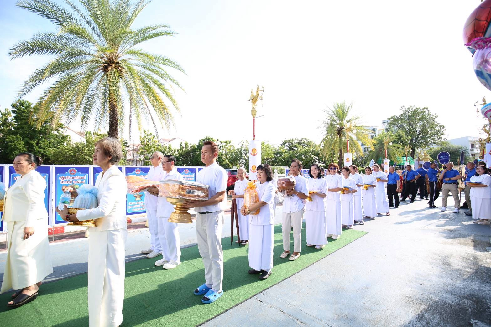 ภาพร่วมพิธีกรรมวัดเทพนิมิตต์