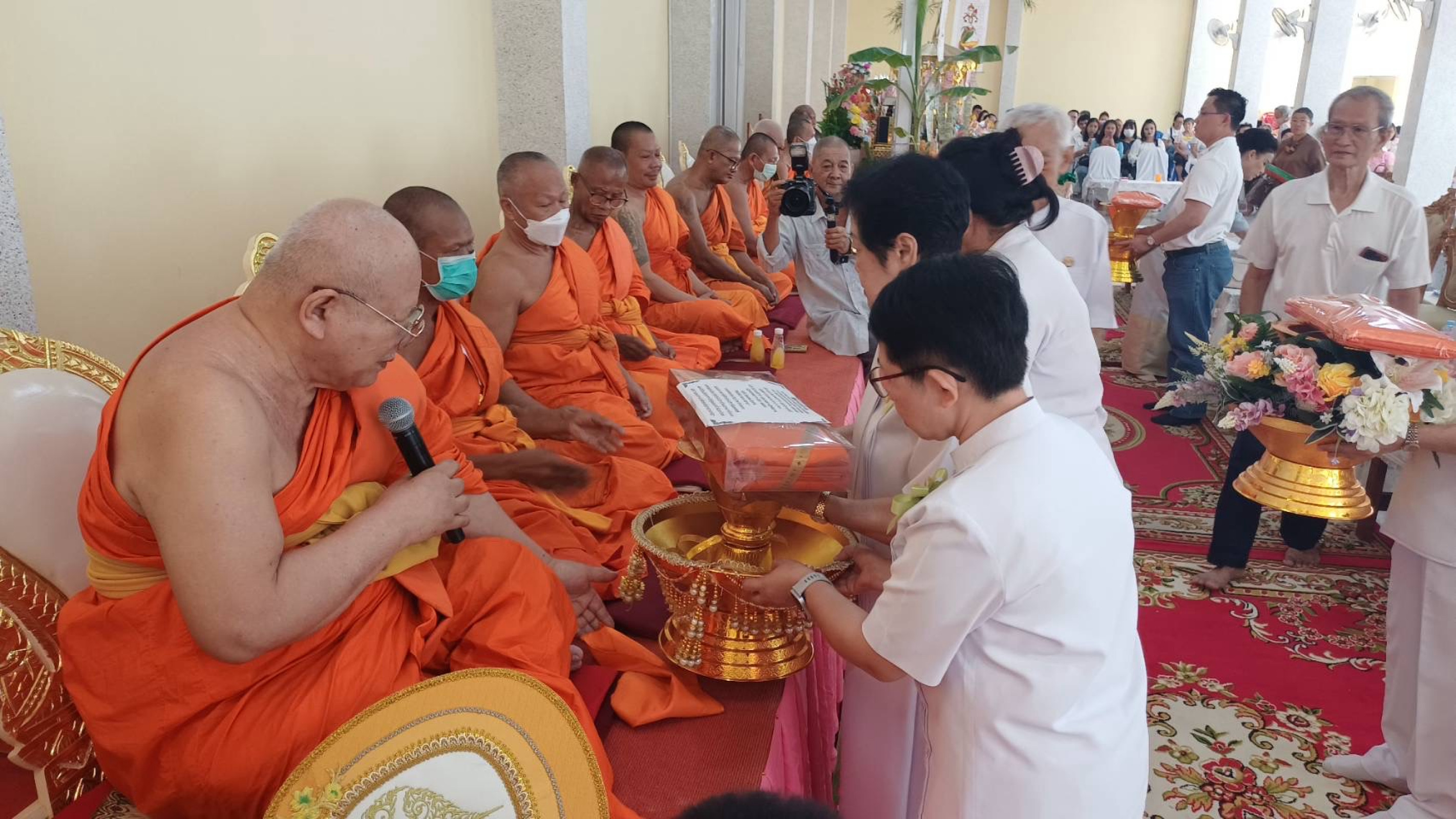 ภาพร่วมพิธีกรรมวัดบุคคโล