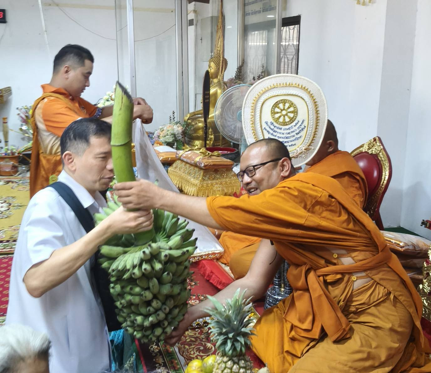 ภาพร่วมพิธีกรรมวัดบางมดโสธราราม