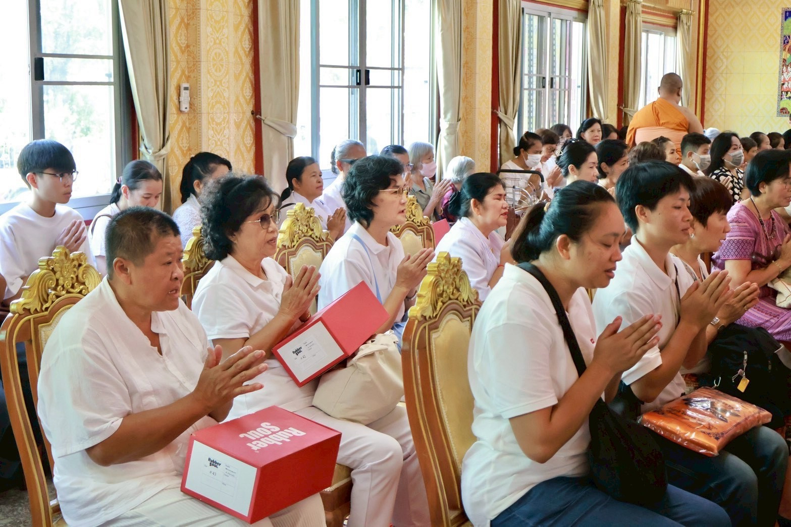 ภาพร่วมพิธีกรรมวัดฉิมทายกาวาส