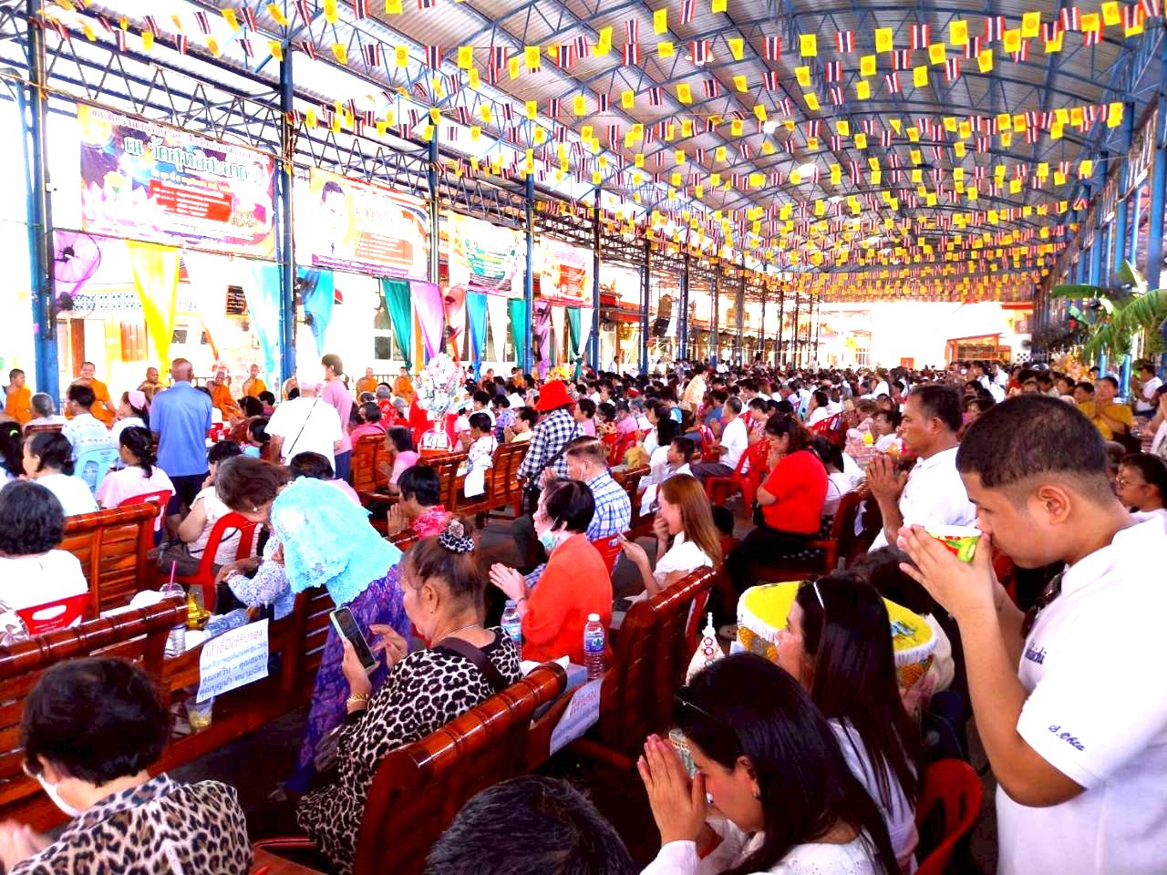 ภาพร่วมพิธีกรรมวัดสุทธิสะอาด