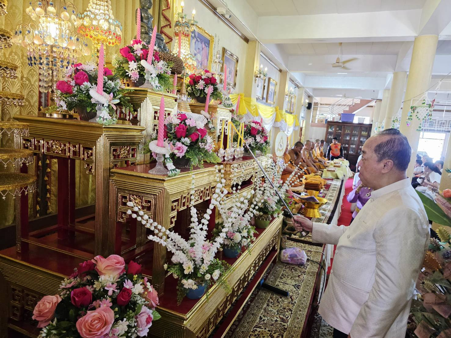 ภาพร่วมพิธีกรรมวัดบางด้วนนอก