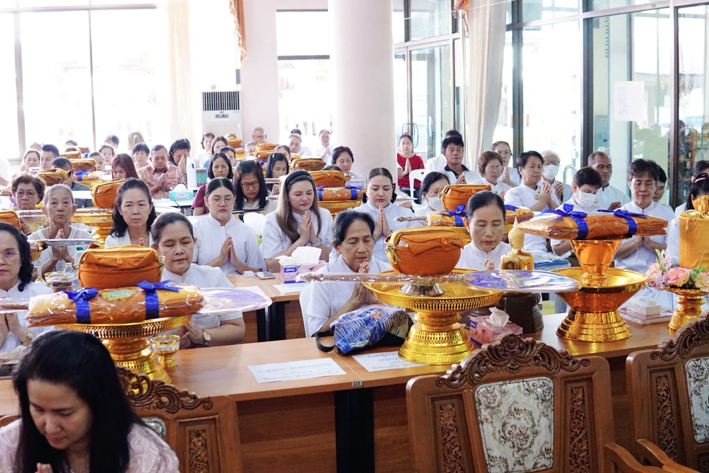 ภาพร่วมพิธีกรรมวัดใหญ่