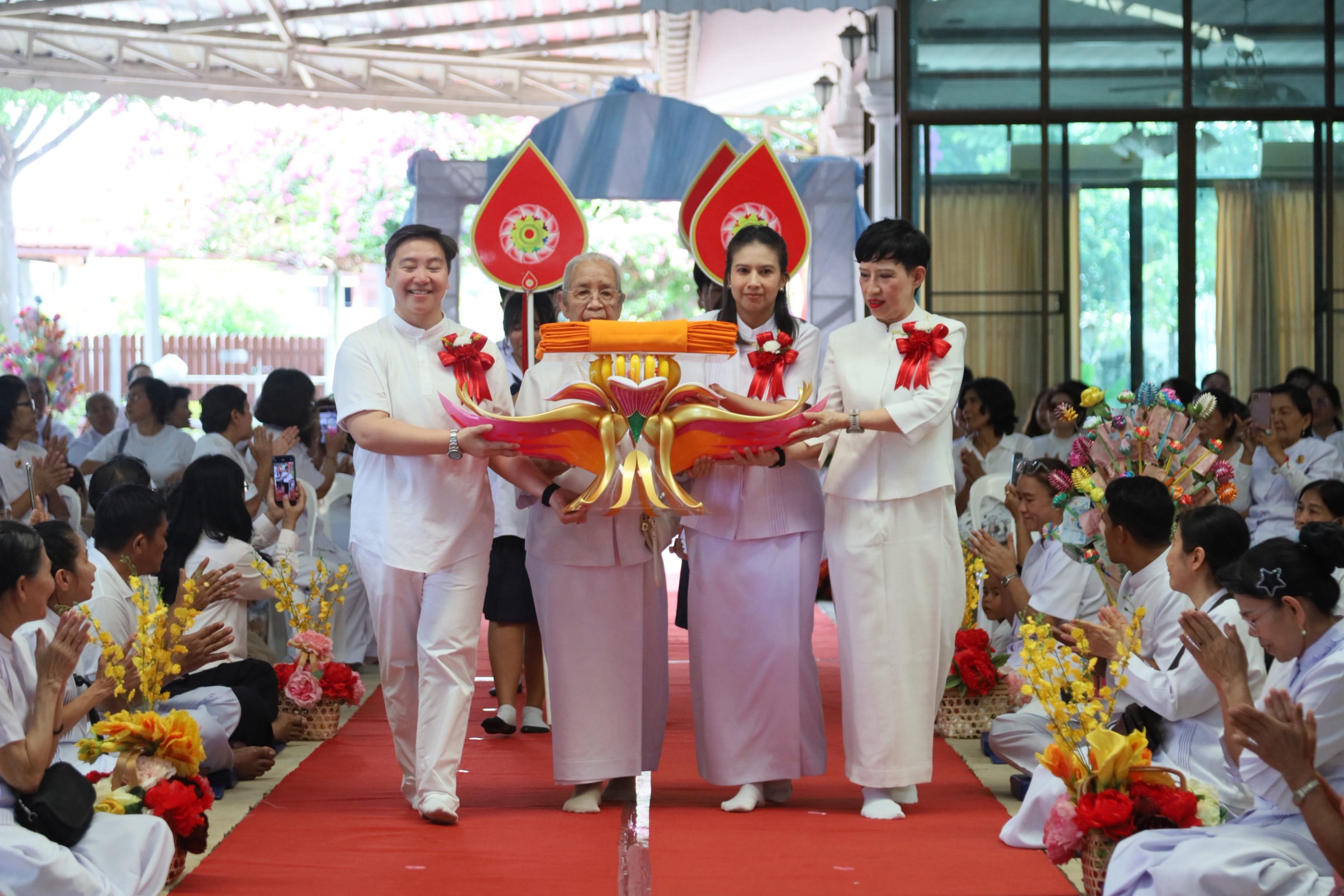 ภาพร่วมพิธีกรรมศูนย์อบรมสมุทรปราการ