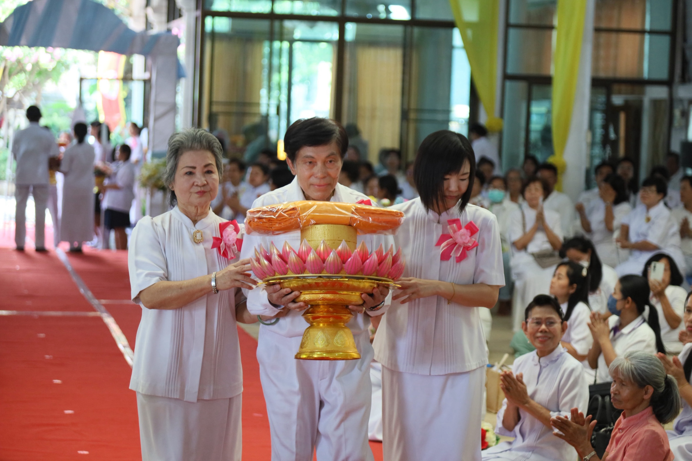 ภาพร่วมพิธีกรรมศูนย์อบรมสมุทรปราการ