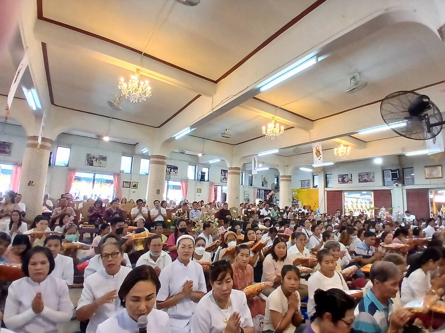 ภาพร่วมพิธีกรรมวัดน้อยสุวรรณาราม