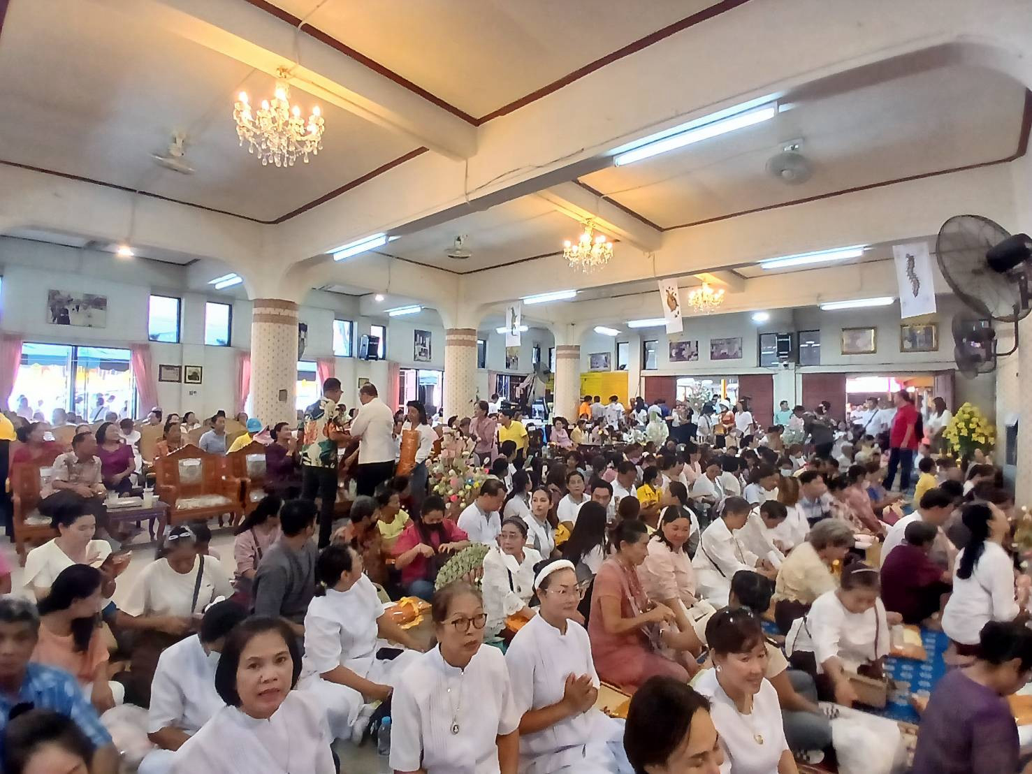 ภาพร่วมพิธีกรรมวัดน้อยสุวรรณาราม