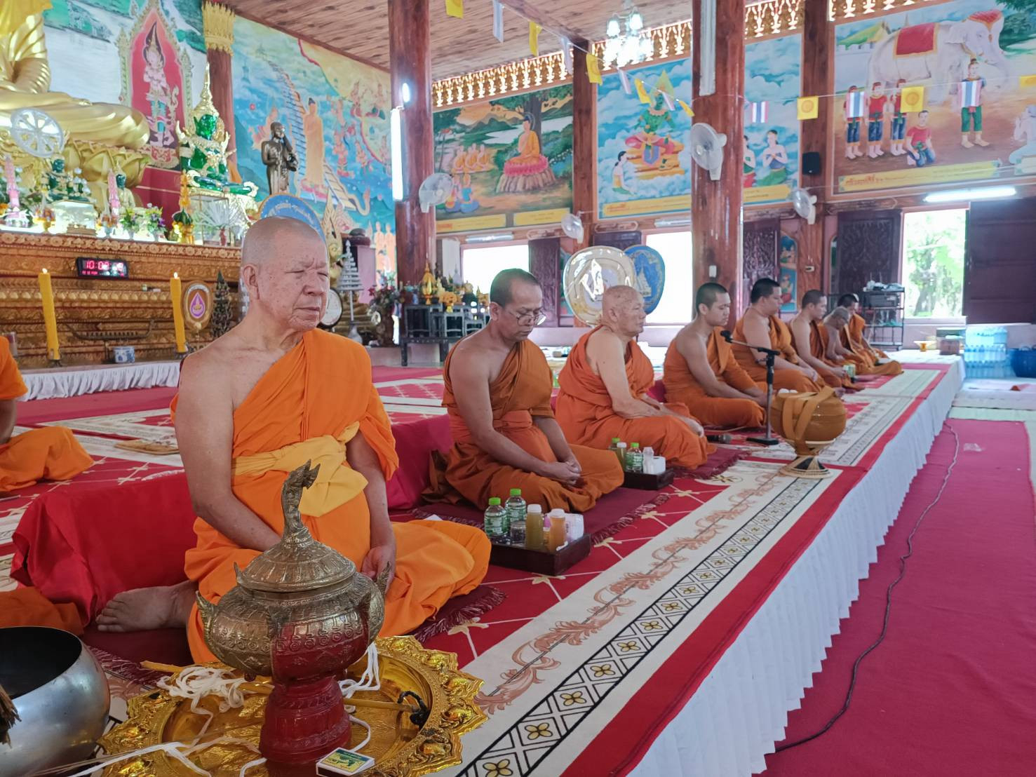 ภาพร่วมพิธีกรรมวัดหนองปลาปาก