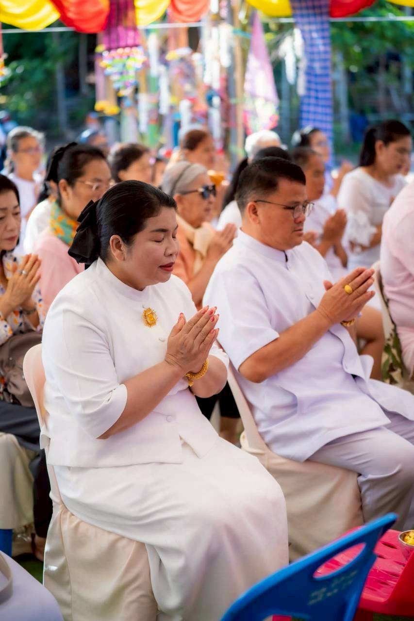 ภาพร่วมพิธีกรรมวัดหนองไห