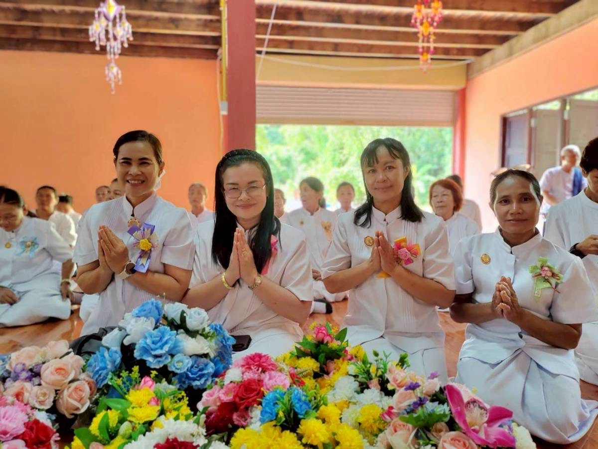 ภาพร่วมพิธีกรรมวัดจันทรประดิษฐาราม