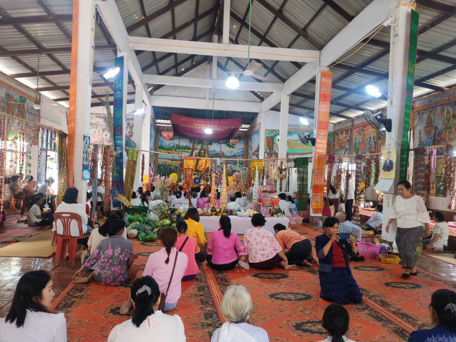 ภาพร่วมพิธีกรรมวัดบ้านนาทราย