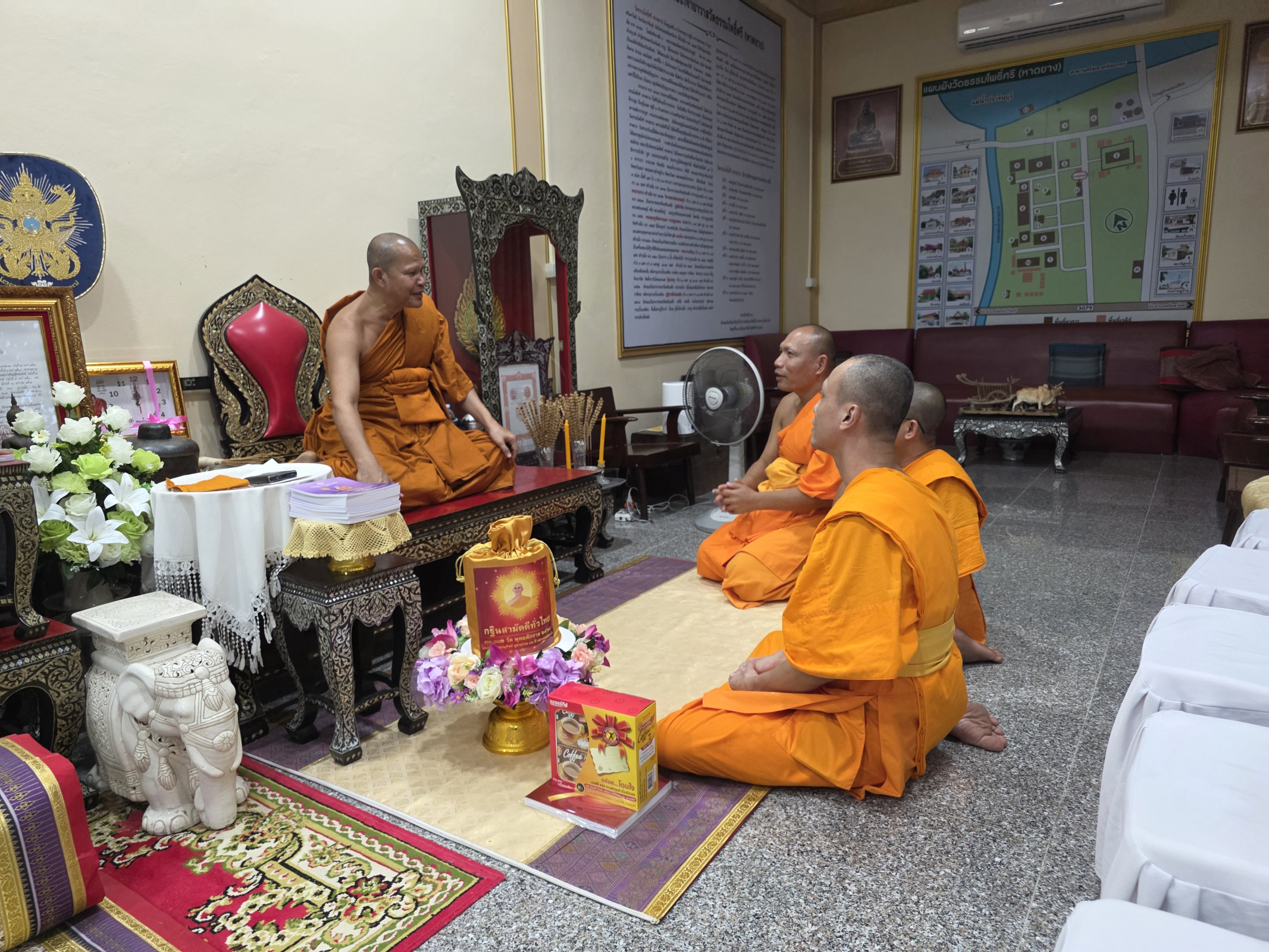 ภาพร่วมพิธีกรรมวัดธรรมโพธิ์ศรี