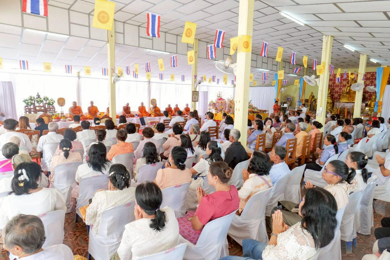 ภาพร่วมพิธีกรรมวัดต้นไทร