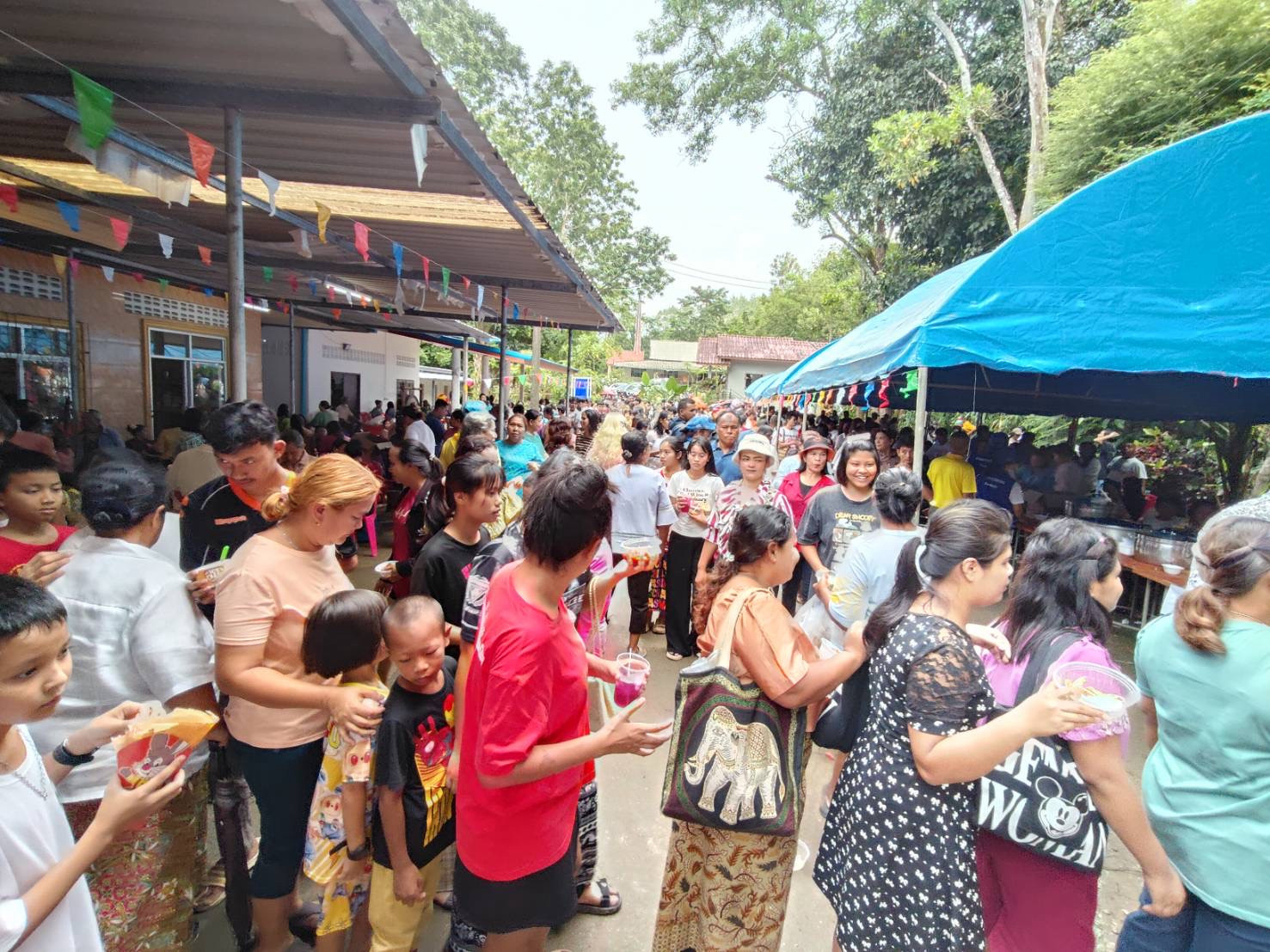 ภาพร่วมพิธีกรรมวัดปุญญาราม