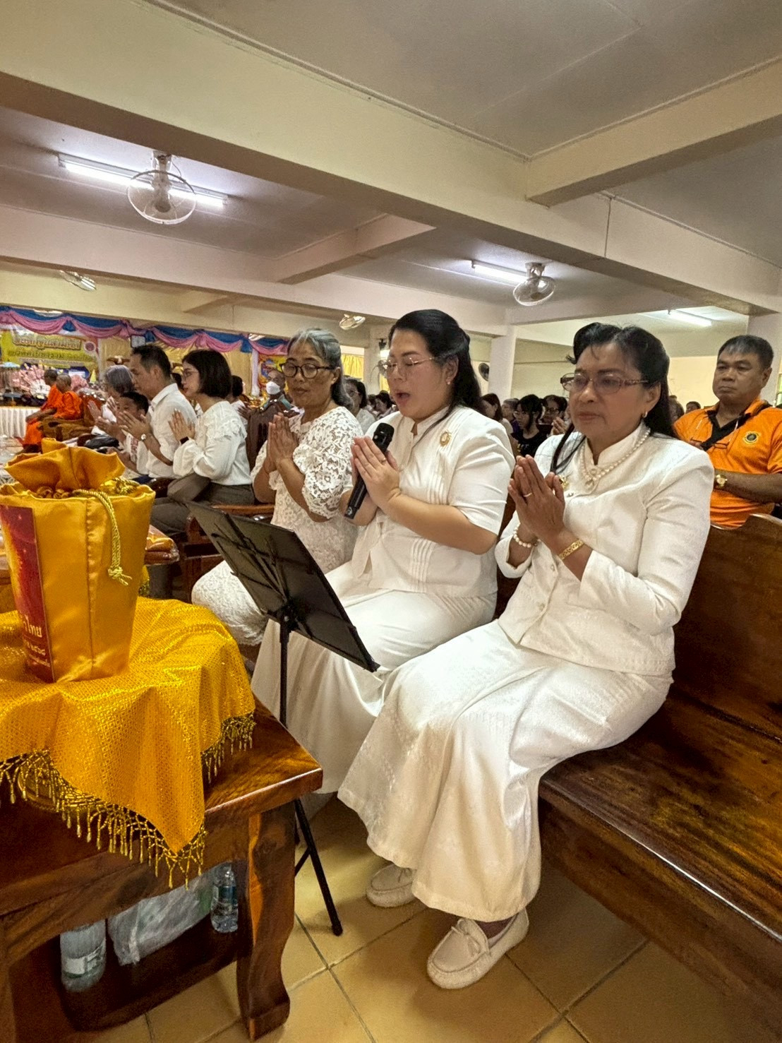 ภาพกล่าวคำถวายกฐินวัดตโปทาราม