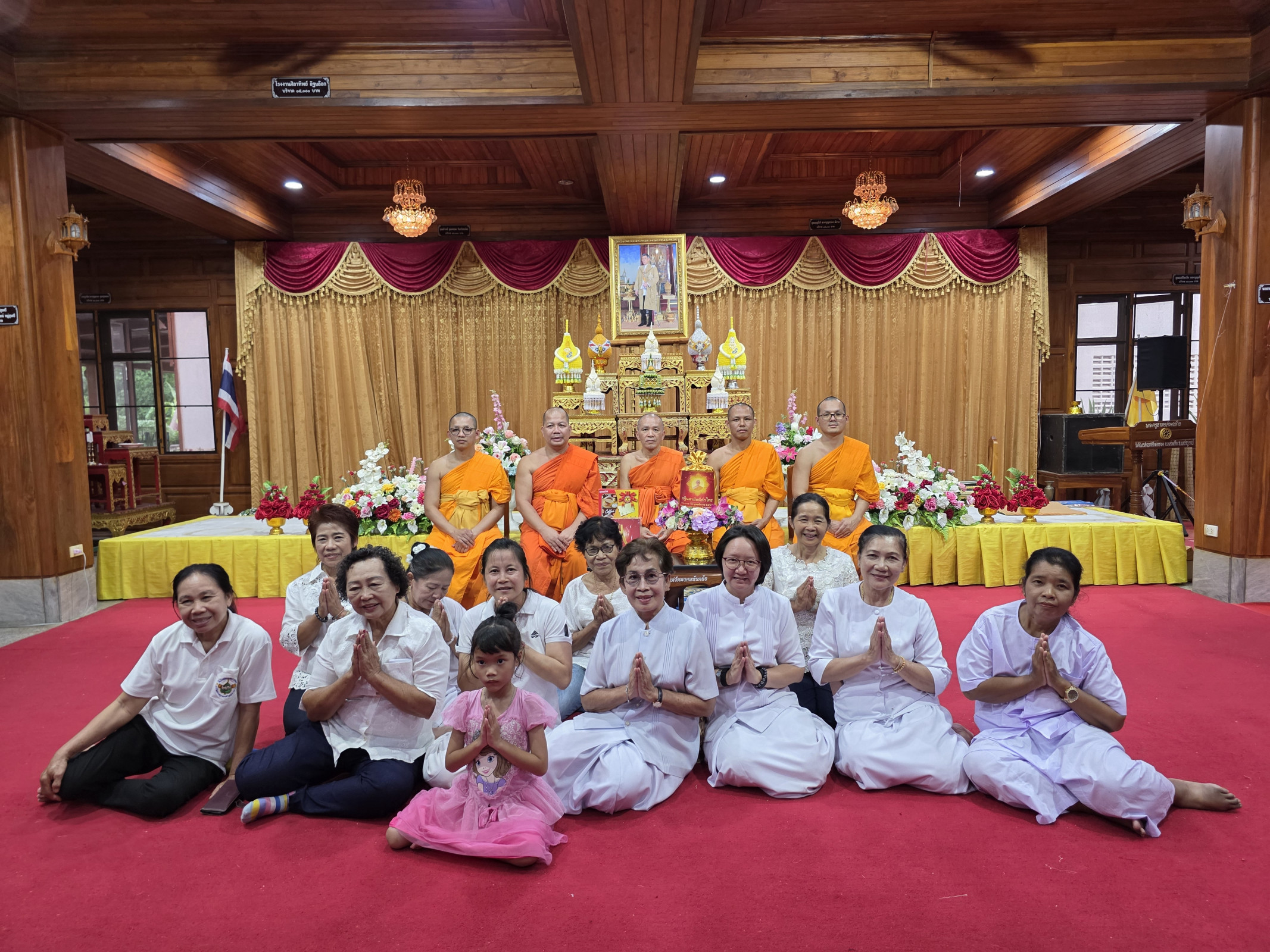 ภาพร่วมพิธีกรรมวัดมงคลทับคล้อ