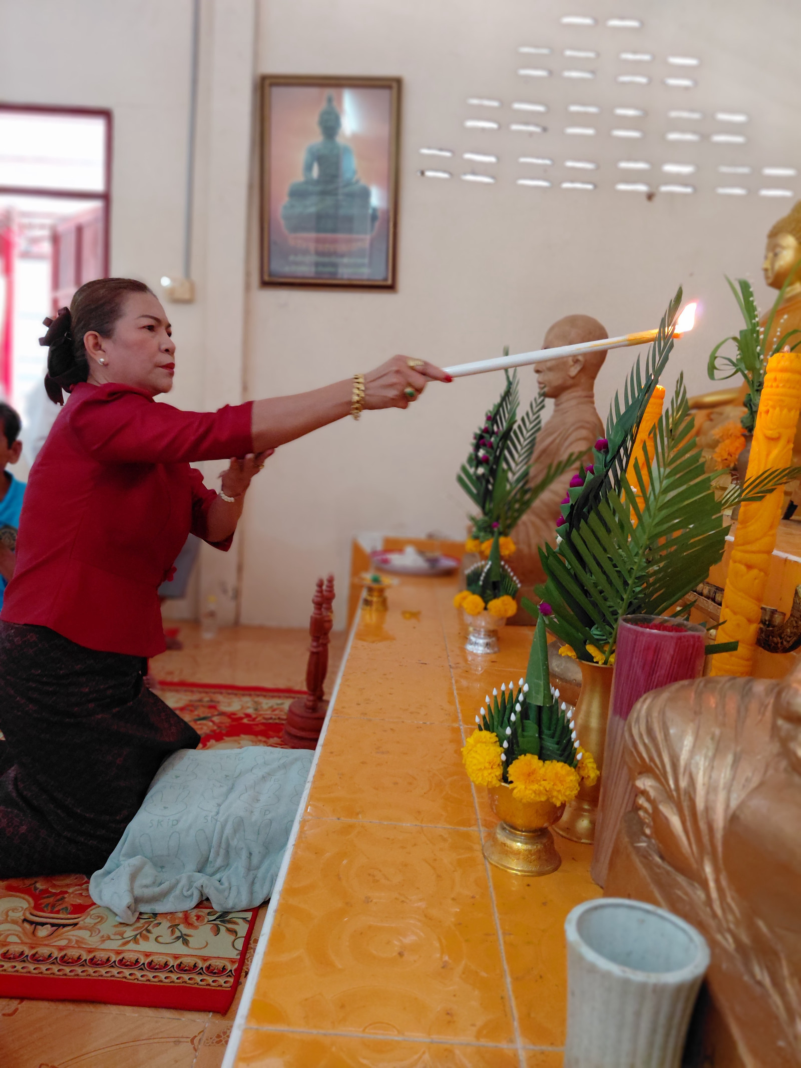 ภาพร่วมพิธีกรรมวัดป่าสันติธรรม