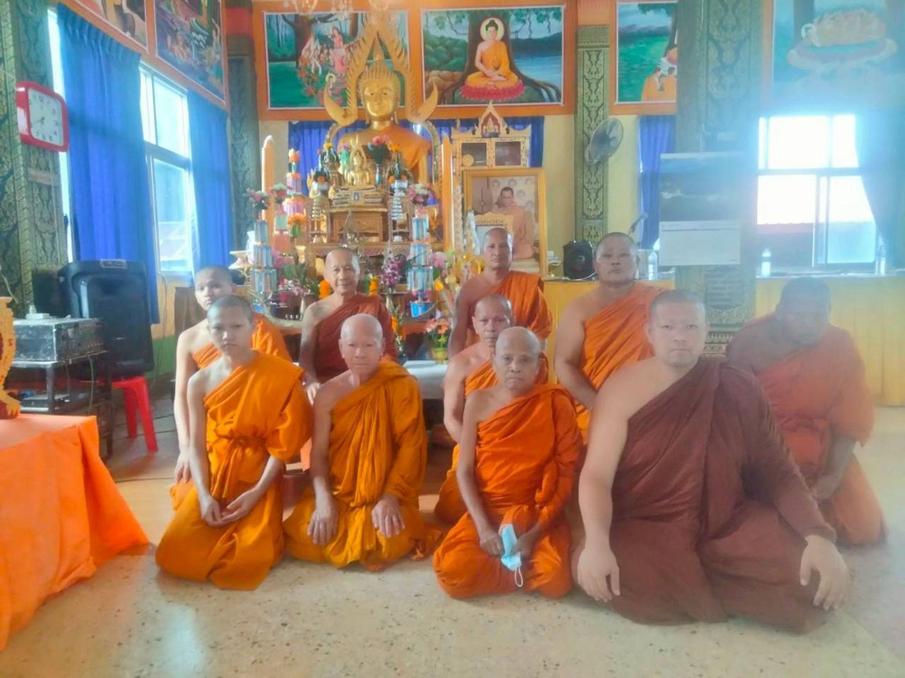 วัดราษฎร์ดำเนิน