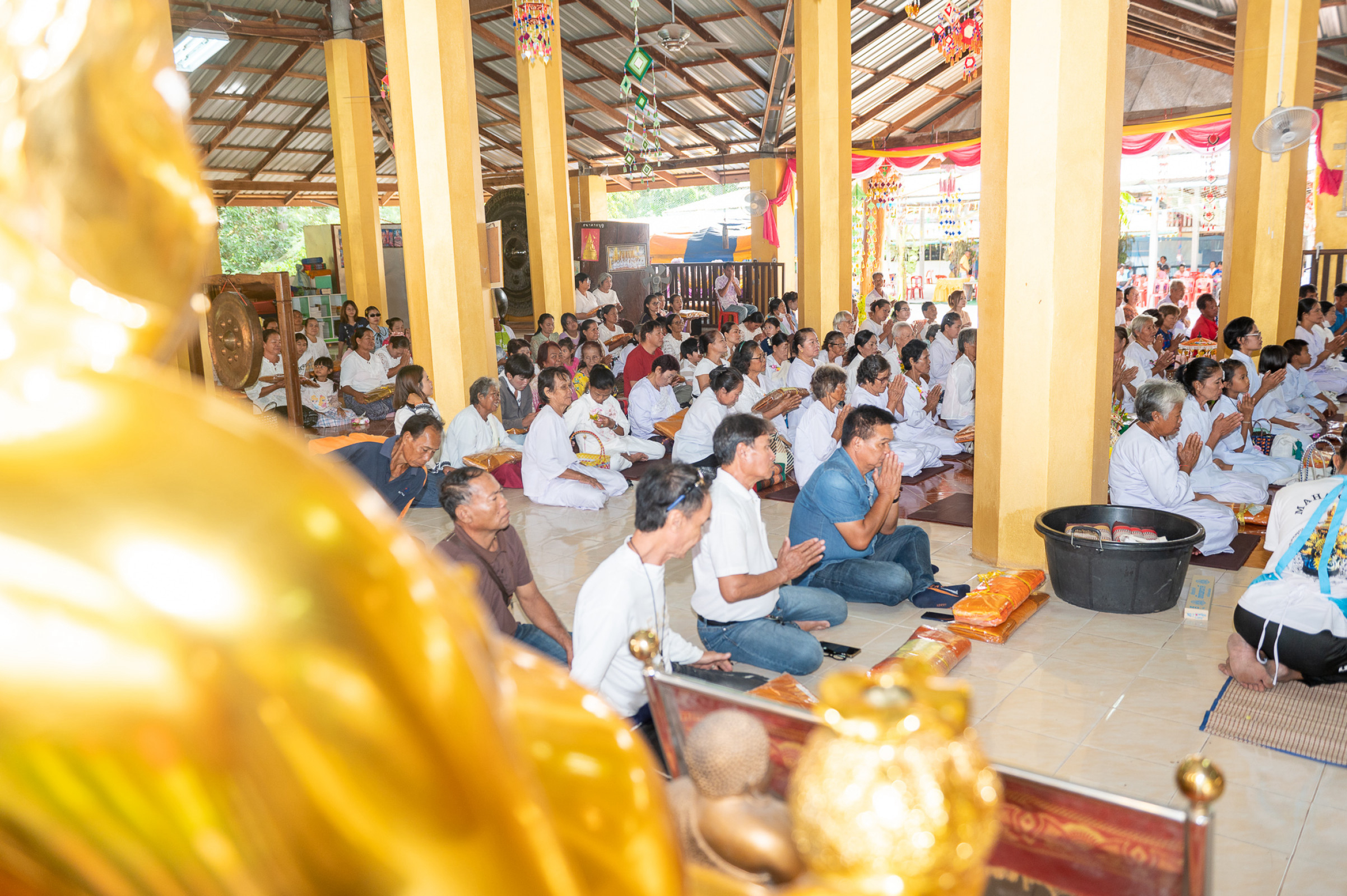 ภาพร่วมพิธีกรรมวัดโพธิ์ศรีราษฎร์บำรุง