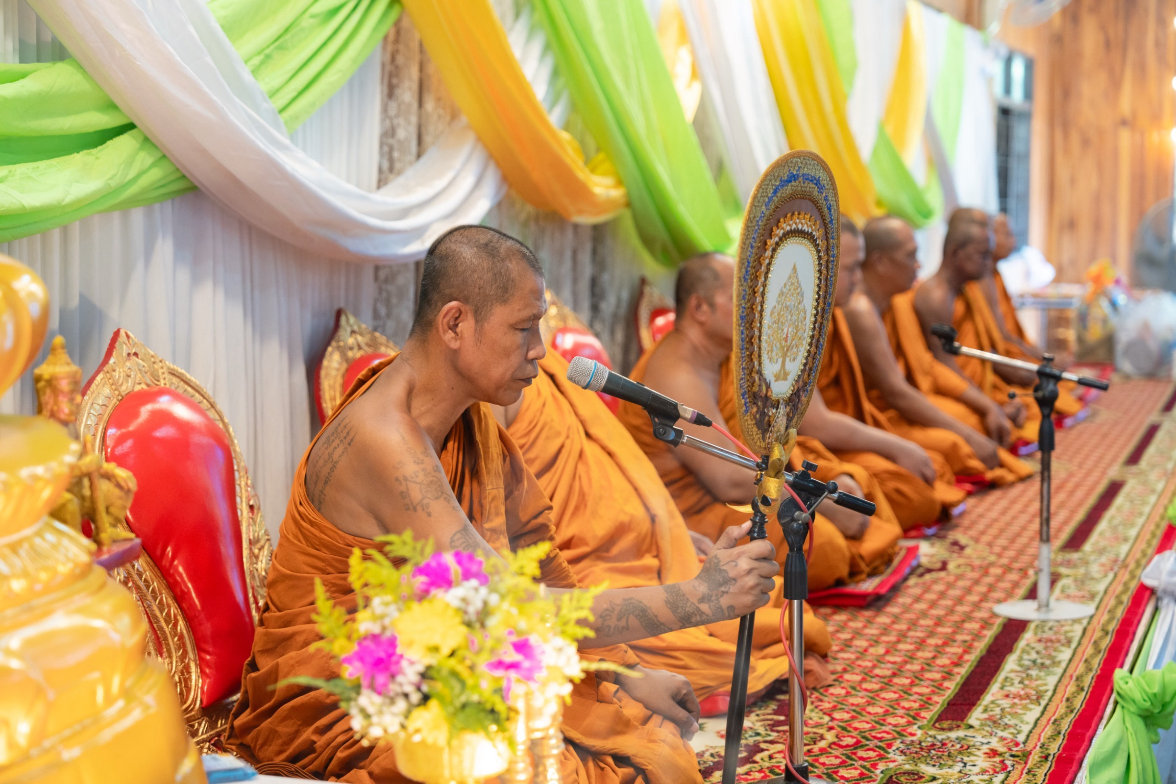 ภาพร่วมพิธีกรรมวัดหนองกร่าง