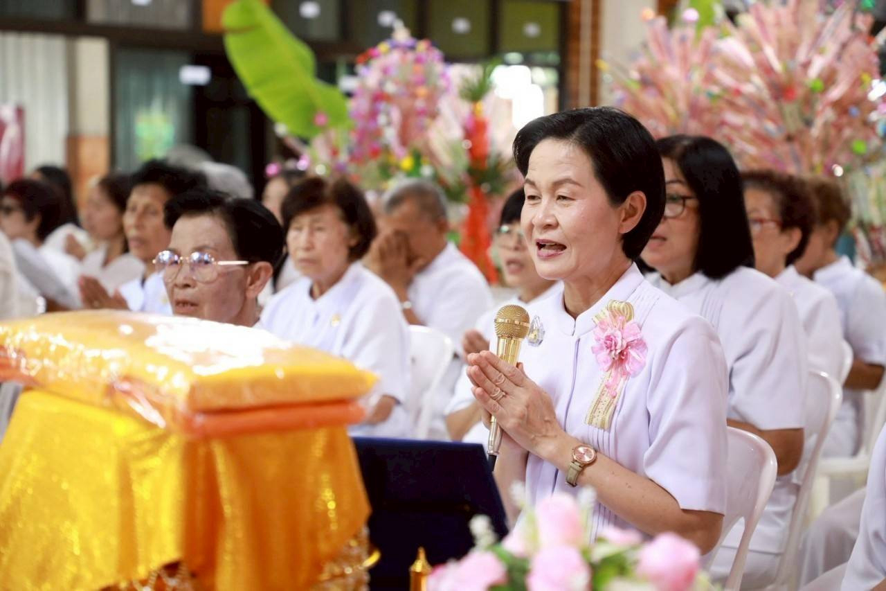 ภาพกล่าวคำถวายกฐินวัดศรีภูมิ