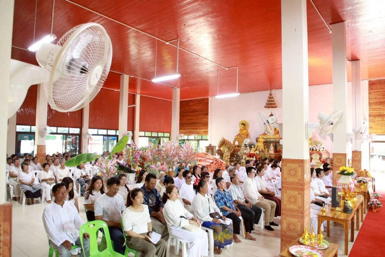 ภาพร่วมพิธีกรรมวัดศรีภูมิ