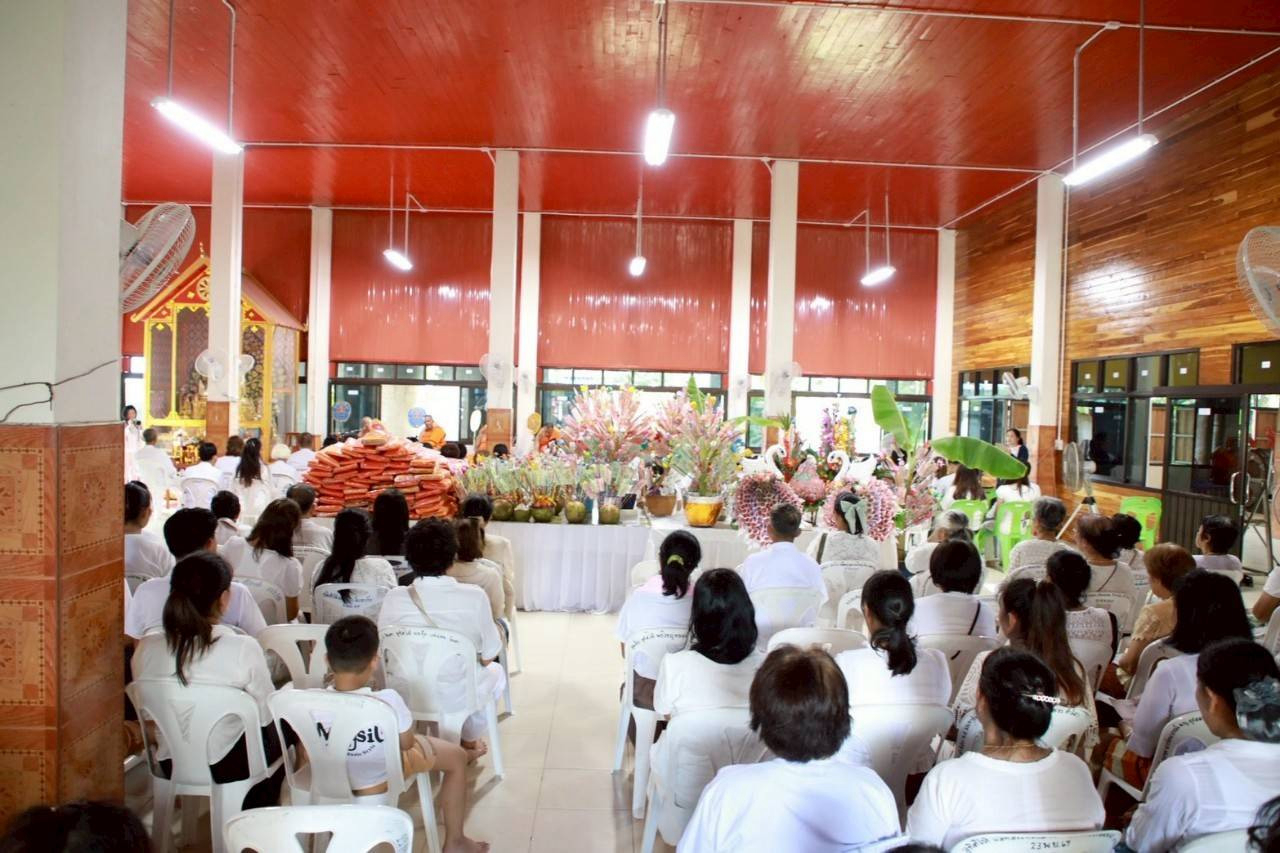 ภาพร่วมพิธีกรรมวัดศรีภูมิ